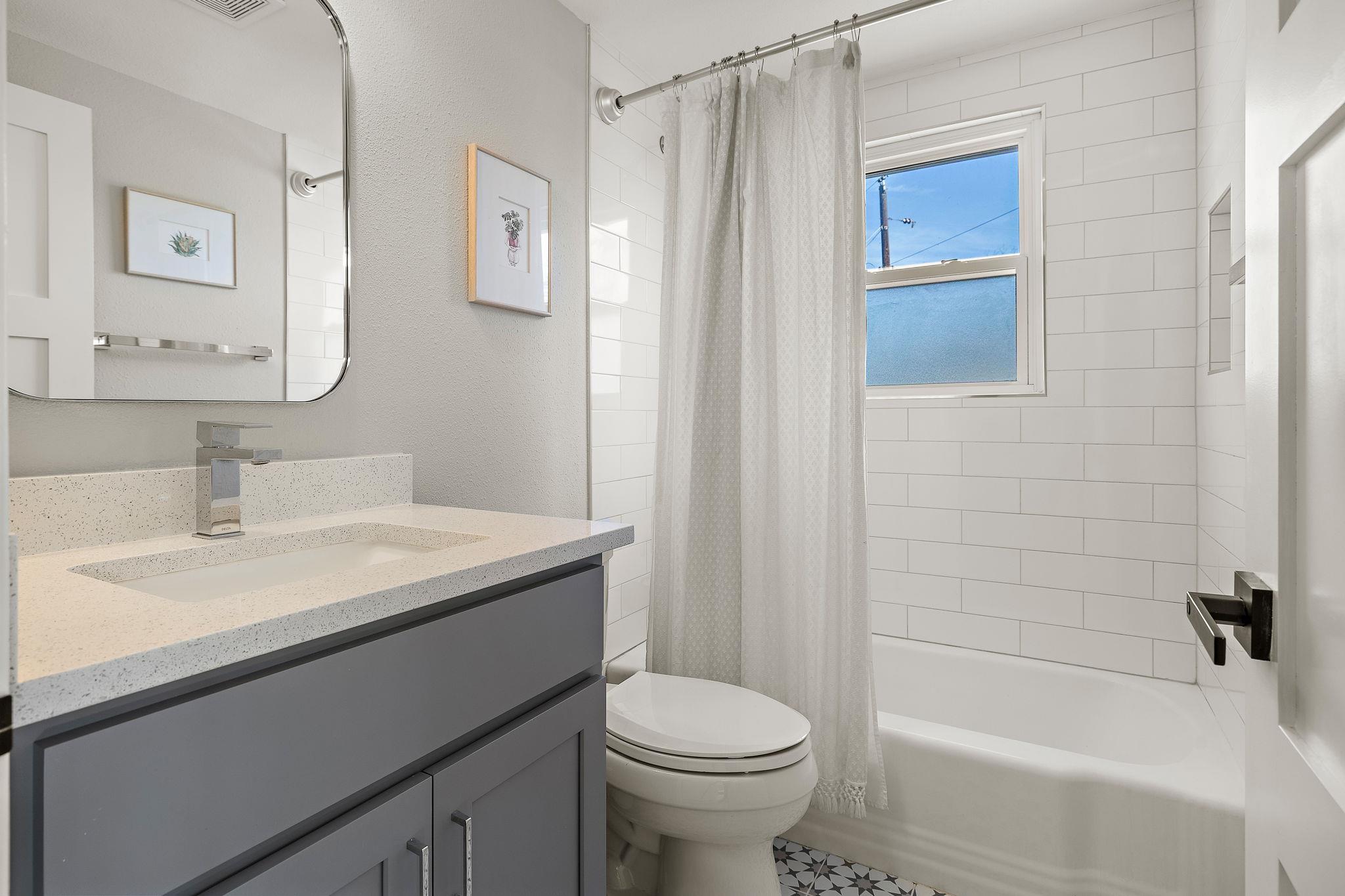 8001 Camden Dr, Austin, TX 78757