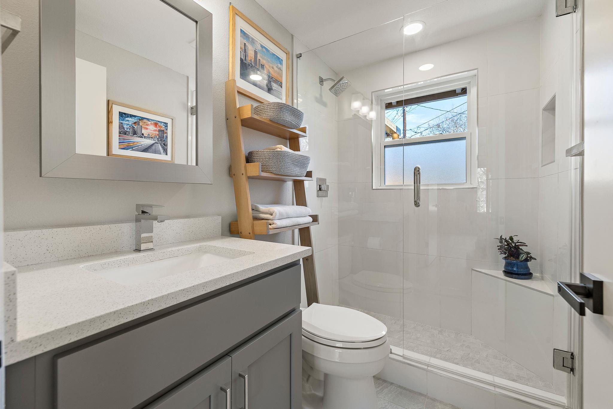 8001 Camden Dr, Austin, TX 78757