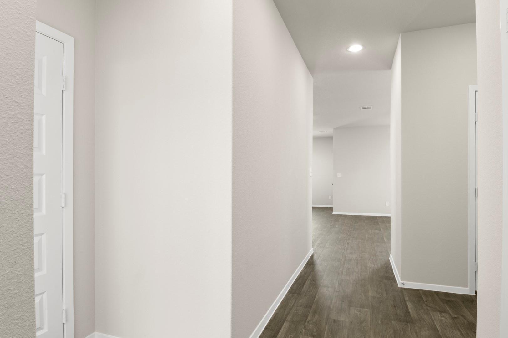 165 Daylily Dr, Elgin, TX 78621