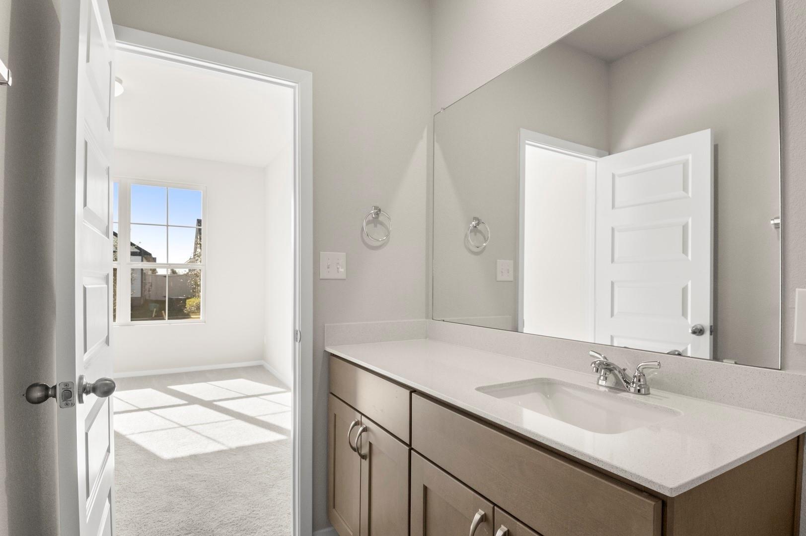 165 Daylily Dr, Elgin, TX 78621