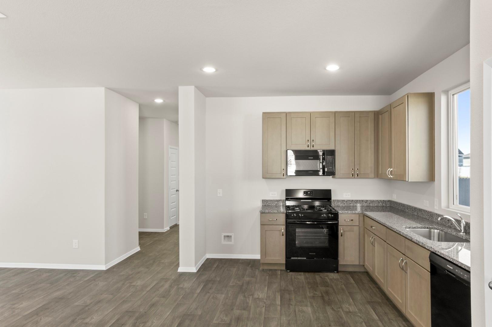 165 Daylily Dr, Elgin, TX 78621