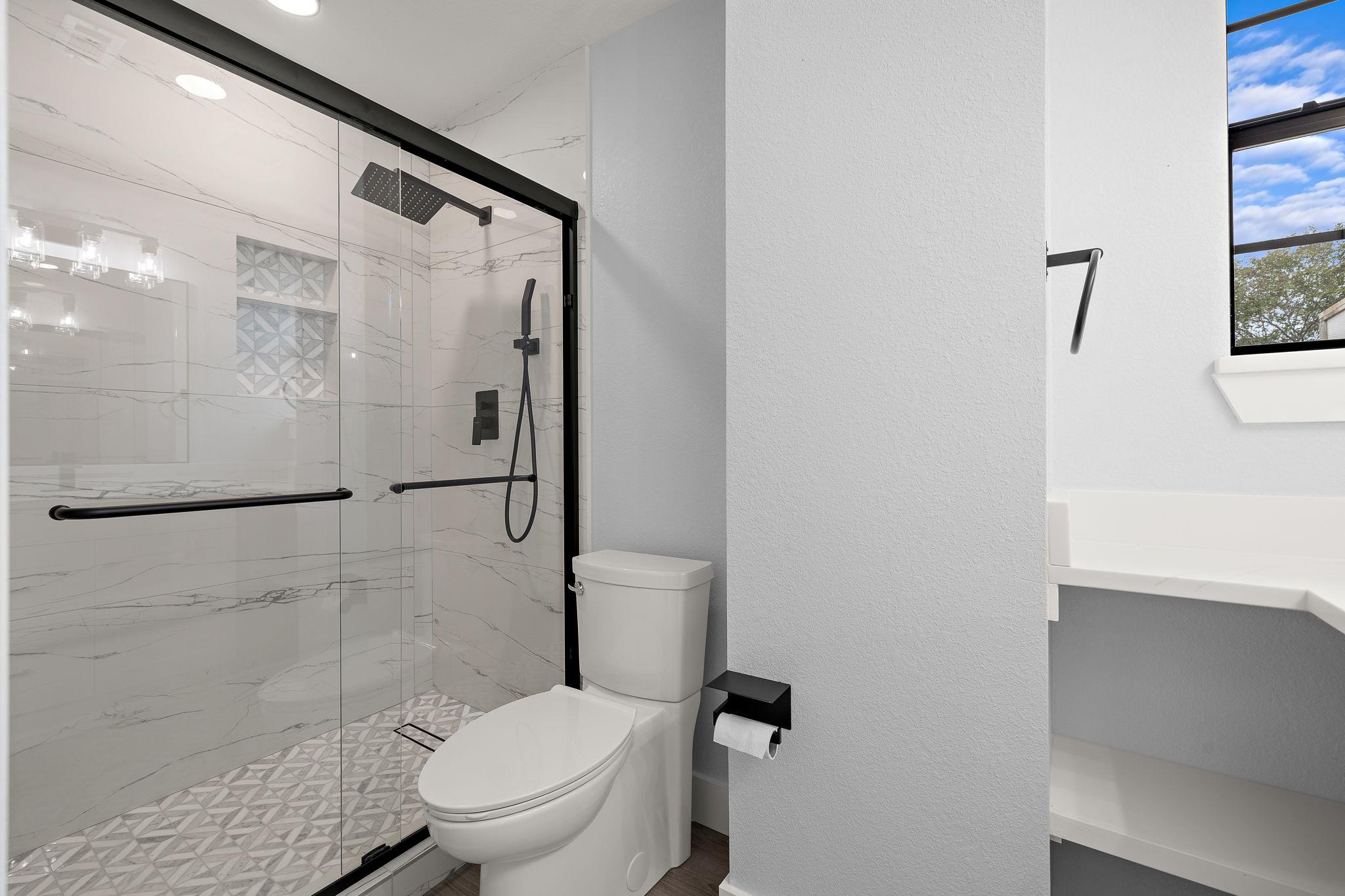 845 Topaz Ln, Leander, TX 78641