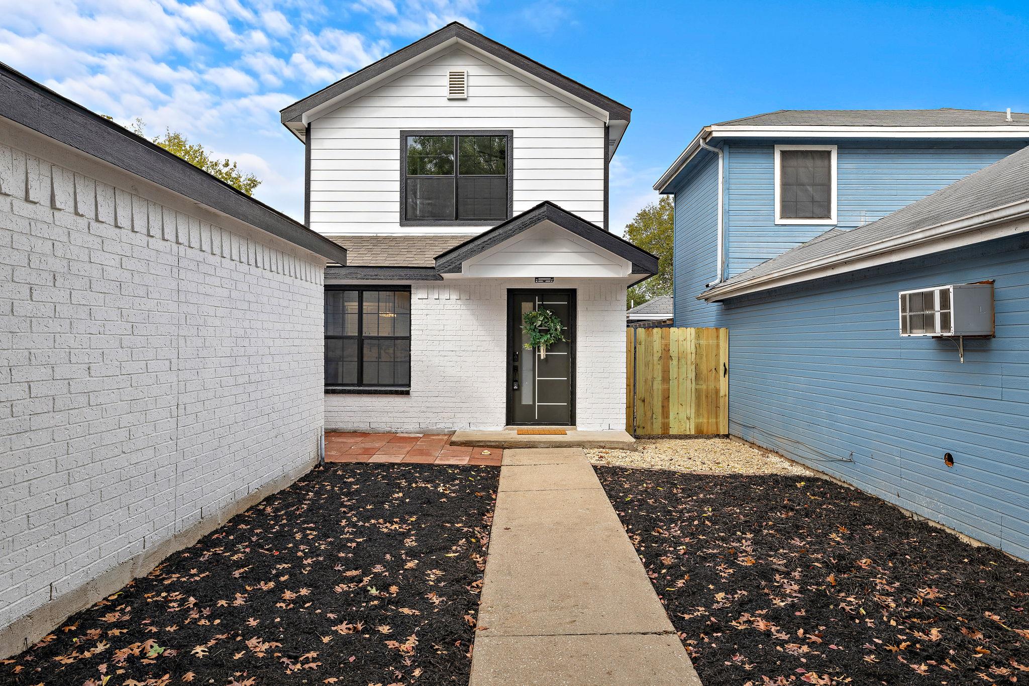 845 Topaz Ln, Leander, TX 78641