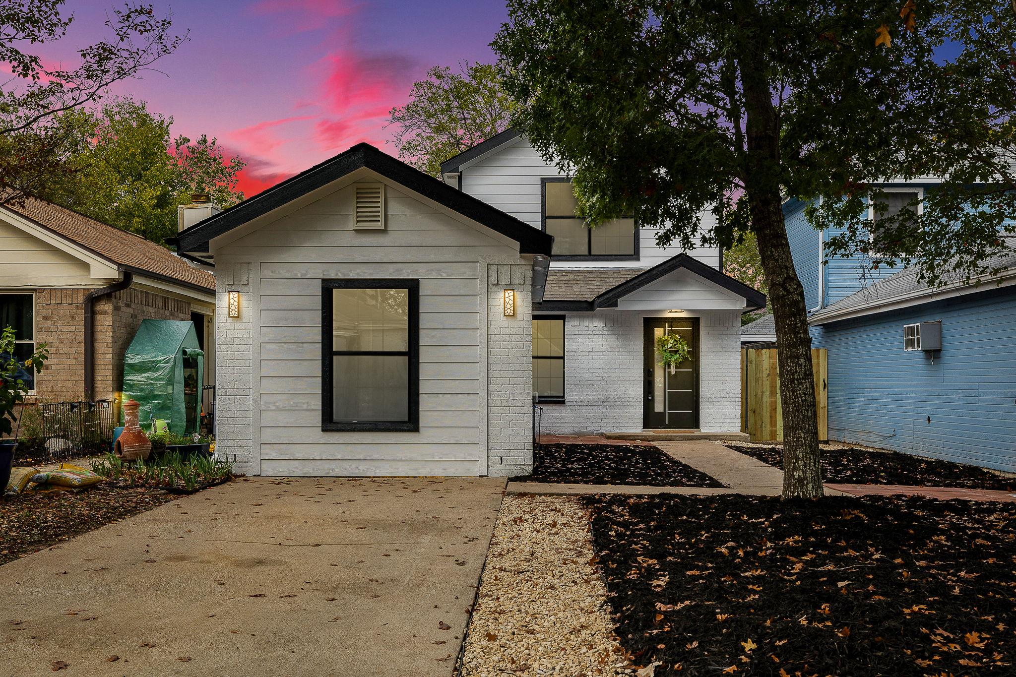 845 Topaz Ln, Leander, TX 78641