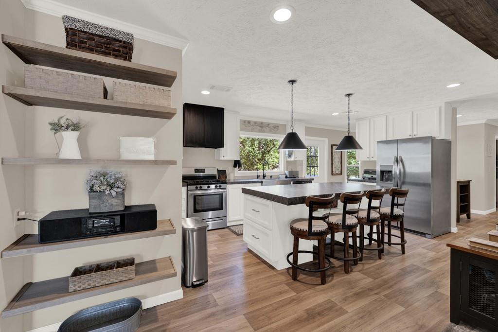 270 Lakewood Ct, Canyon Lake, TX 78133