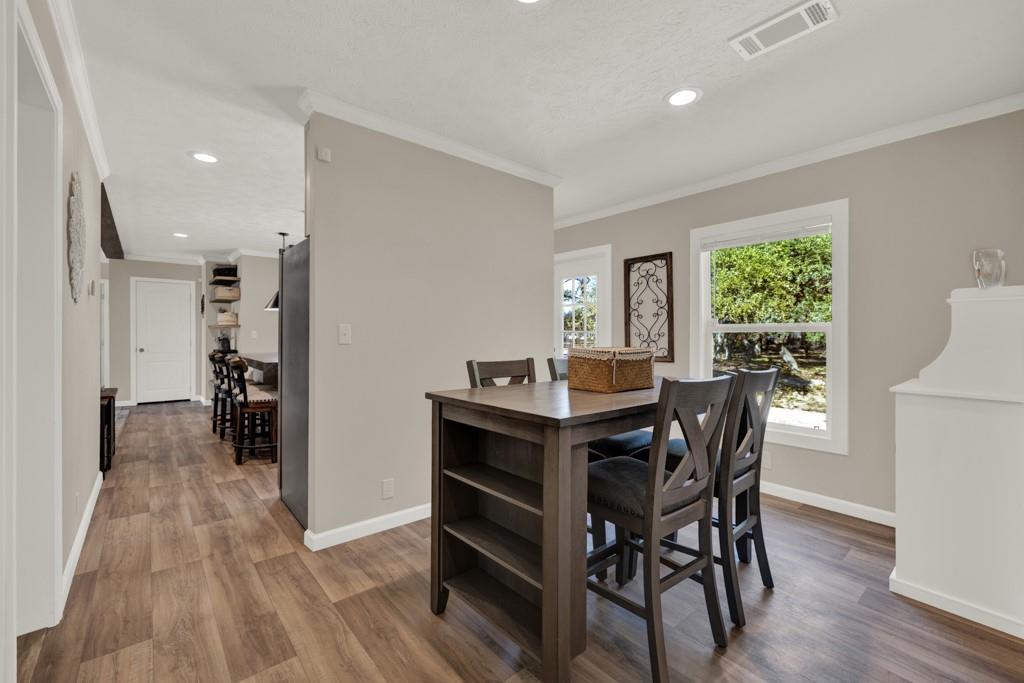 270 Lakewood Ct, Canyon Lake, TX 78133