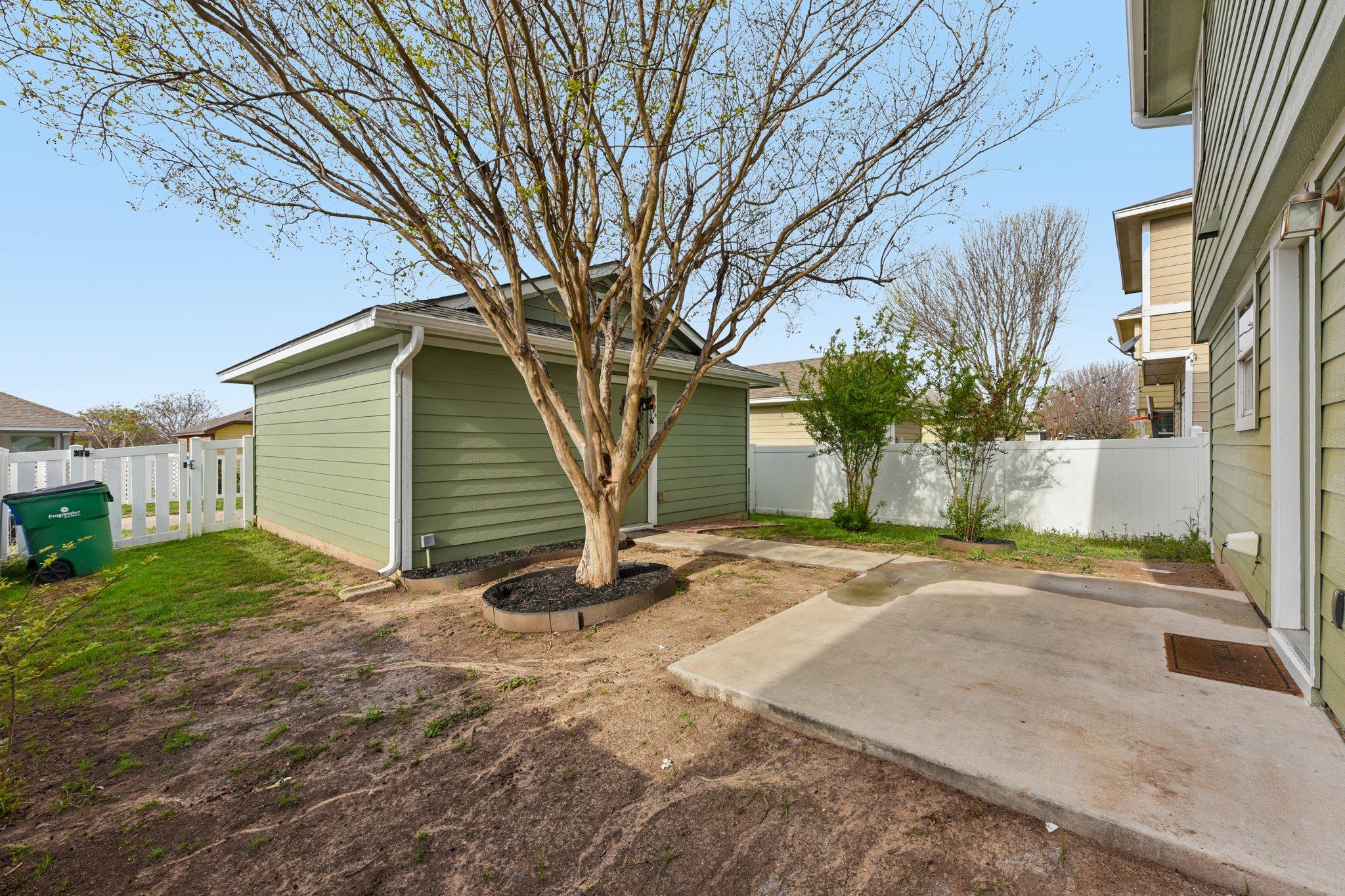 811 Craters Of The Moon Blvd, Pflugerville, TX 78660