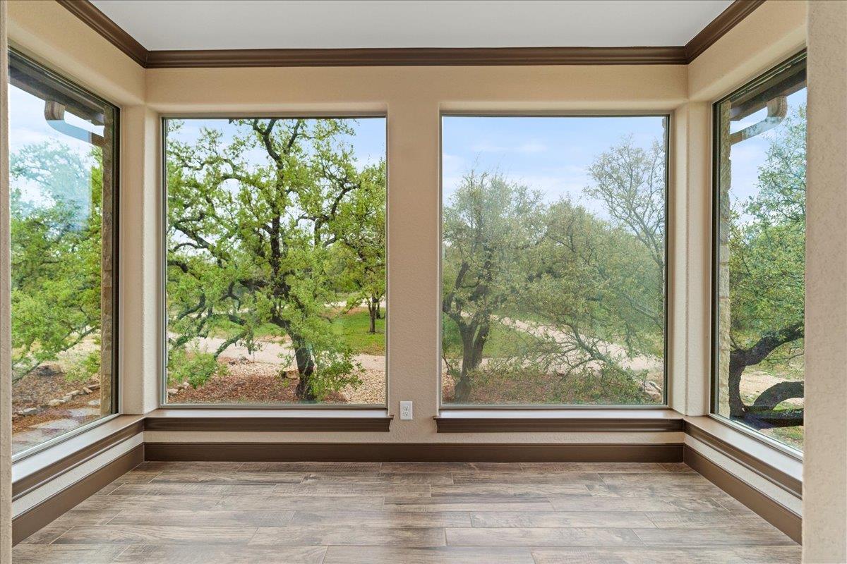 1951 Bridlewood Ranches Dr, San Marcos, TX 78666