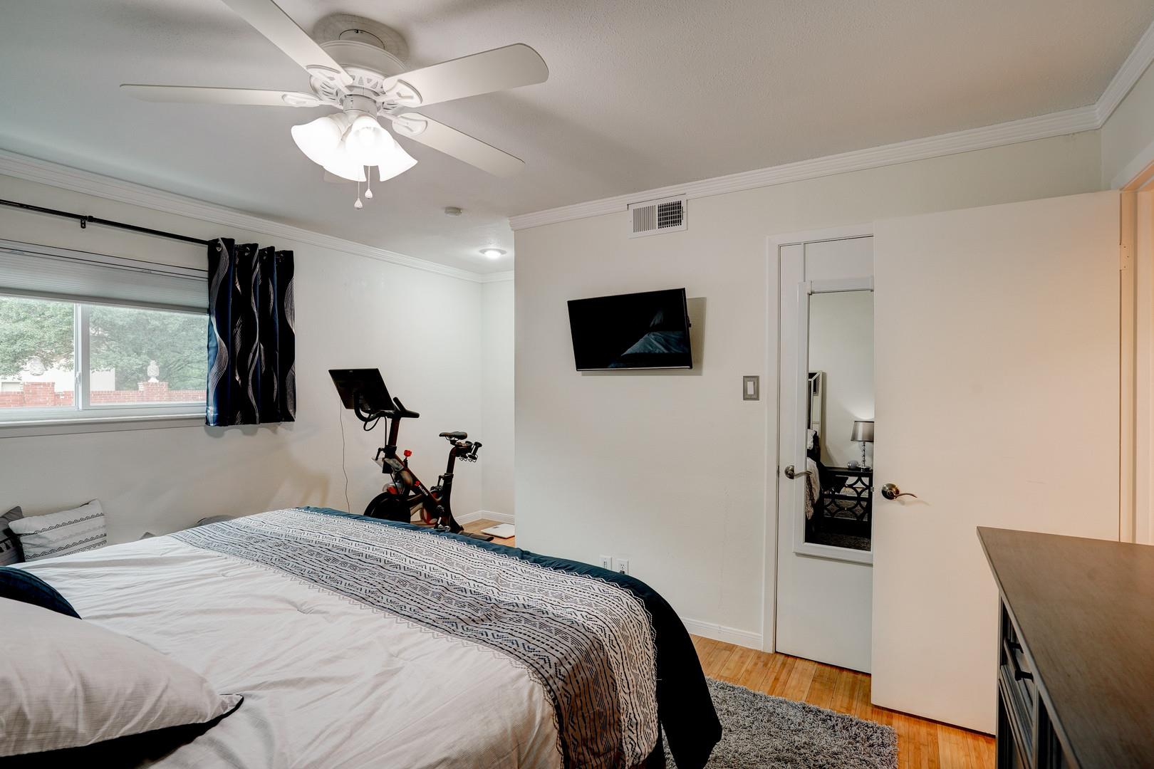 7920 Rockwood Ln # 128, Austin, TX 78757