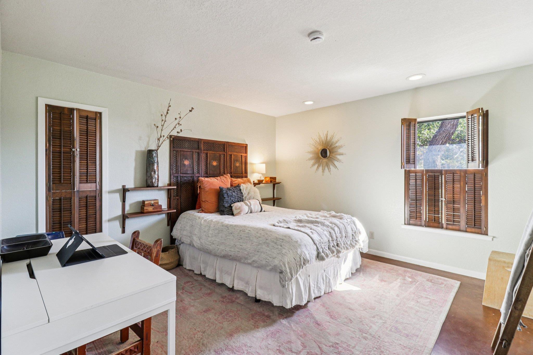 205 Northwood Hills Dr Dr, Fredericksburg, TX 78624