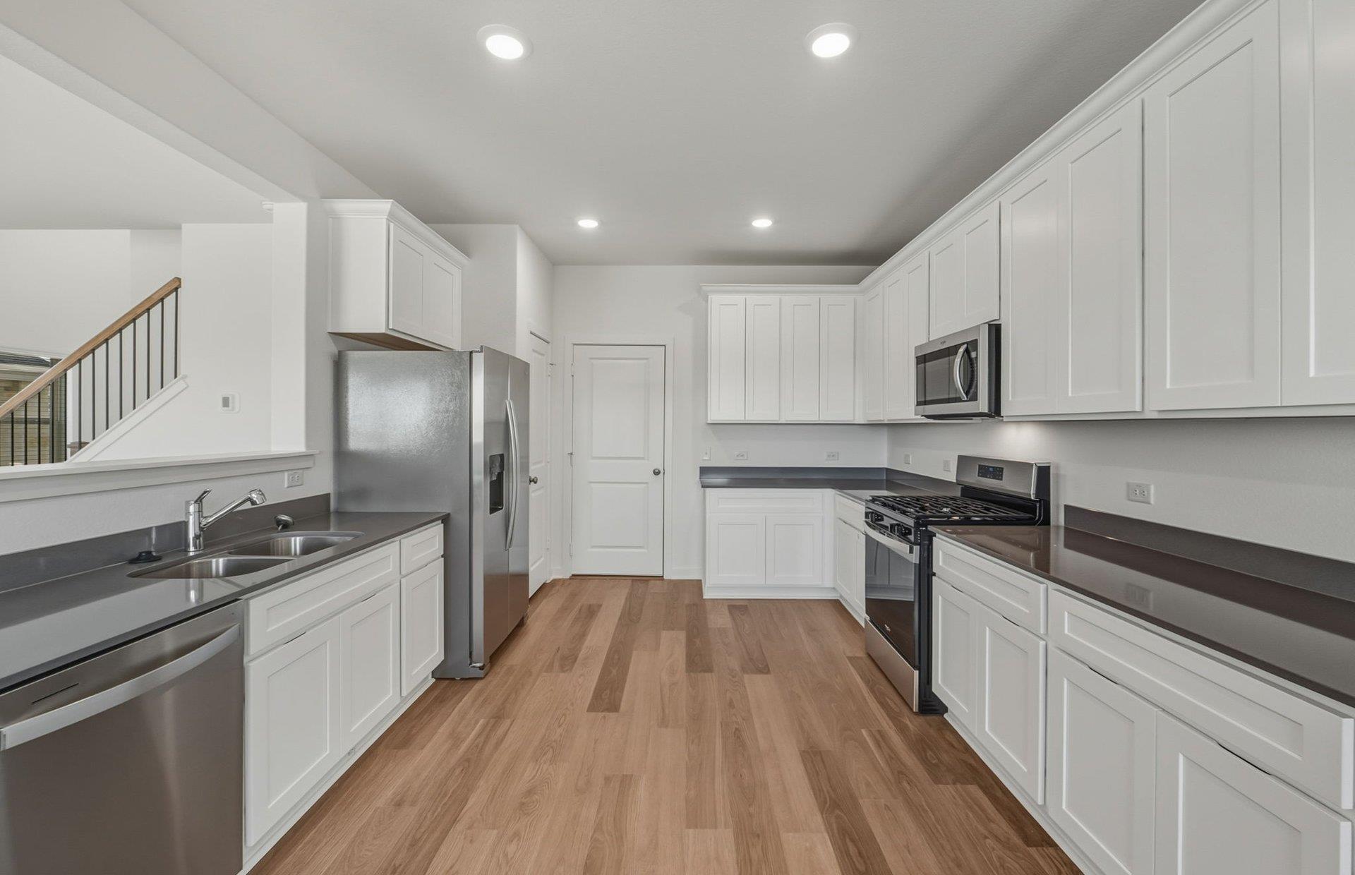 172 Golden Bell Way, Buda, TX 78610