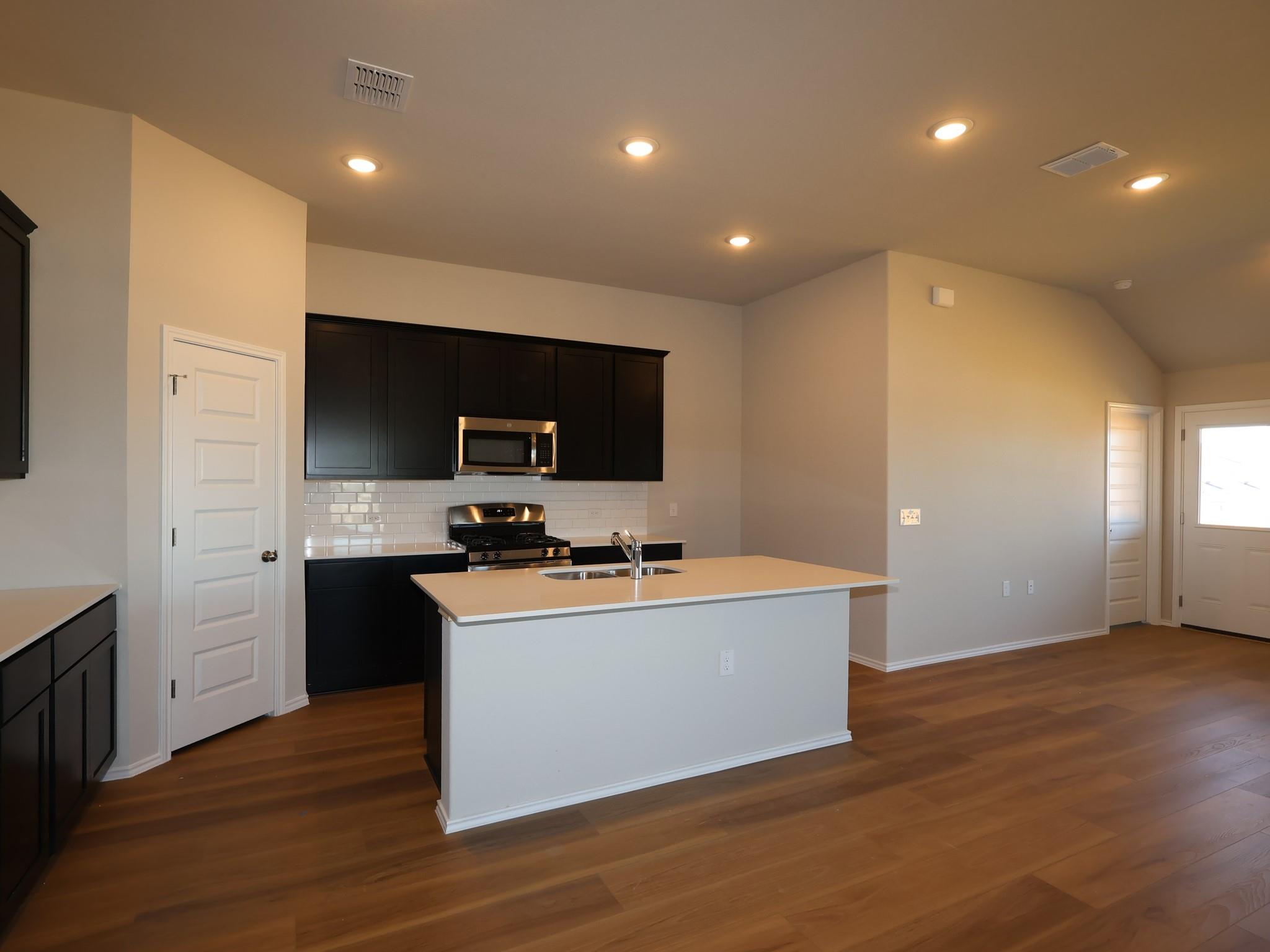 9120 Corvallis Dr, Austin, TX 78747