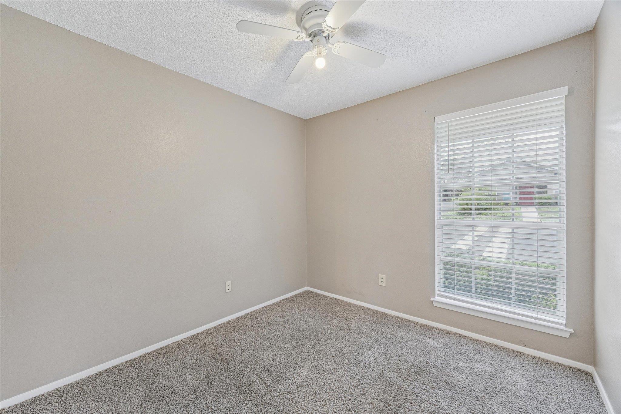 1015 E Yager Ln # 64, Austin, TX 78753