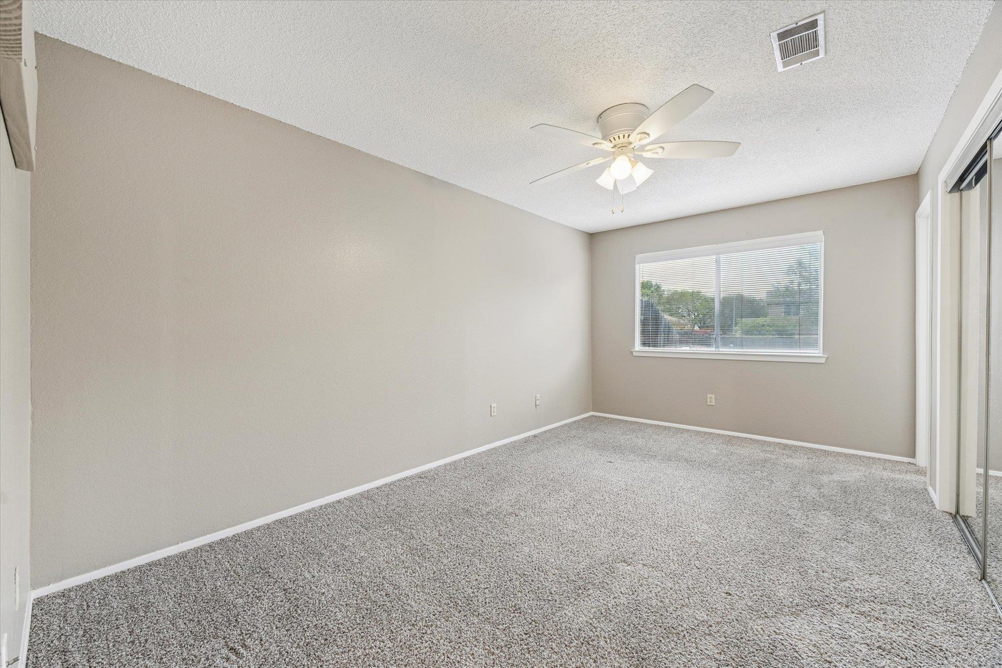 1015 E Yager Ln # 64, Austin, TX 78753