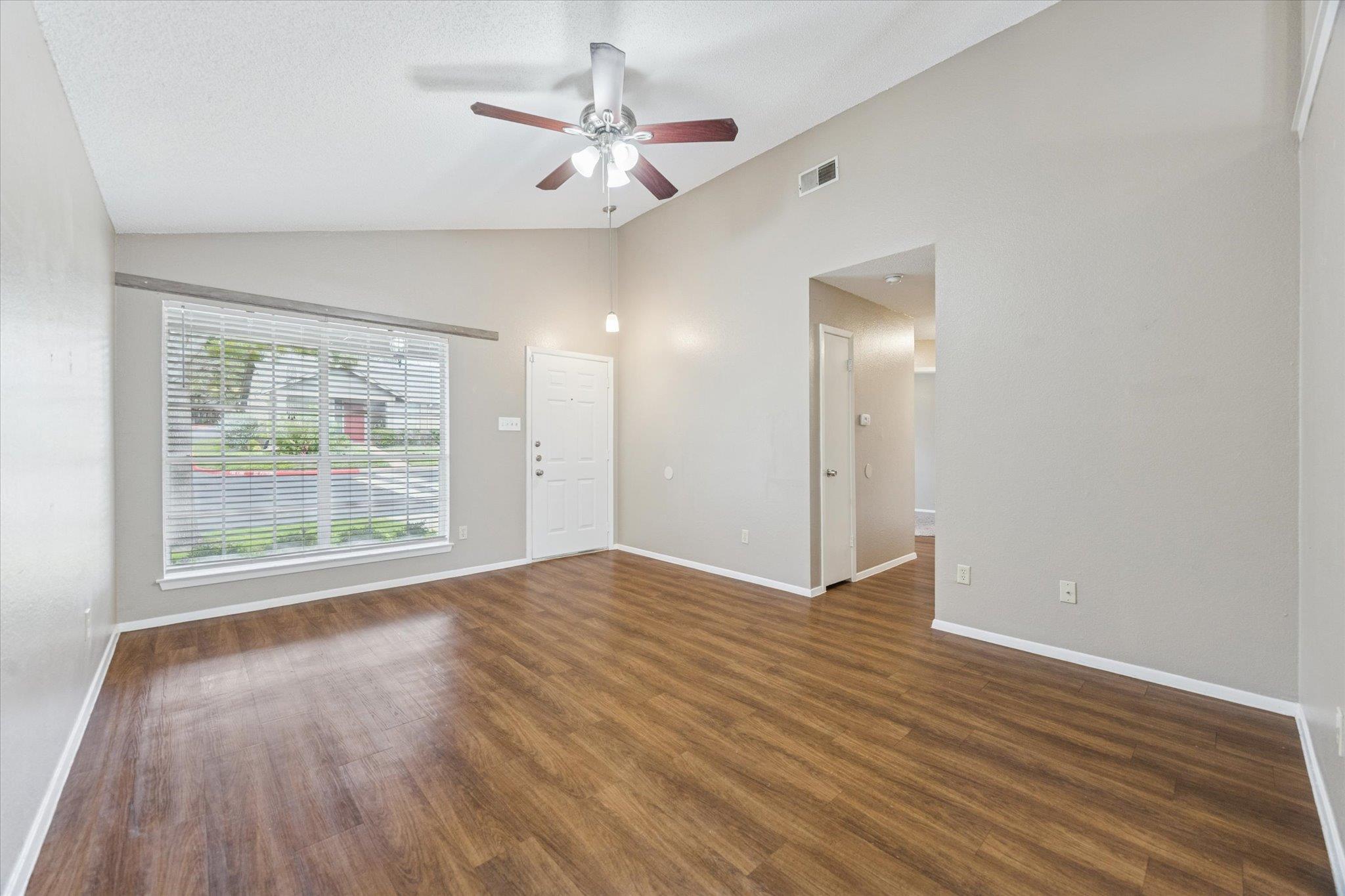 1015 E Yager Ln # 64, Austin, TX 78753