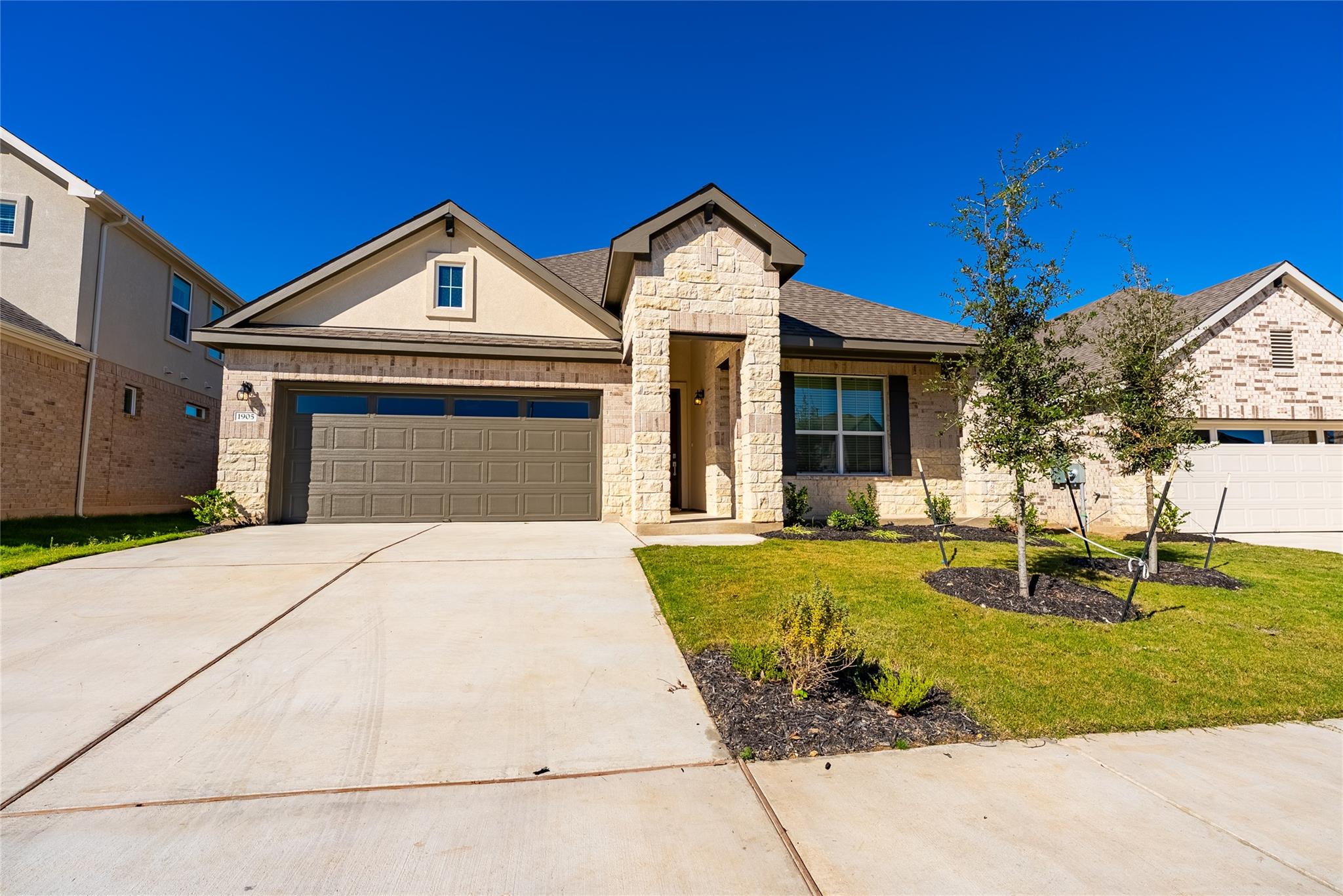1905 Crooked Creek St, Leander, TX 78641
