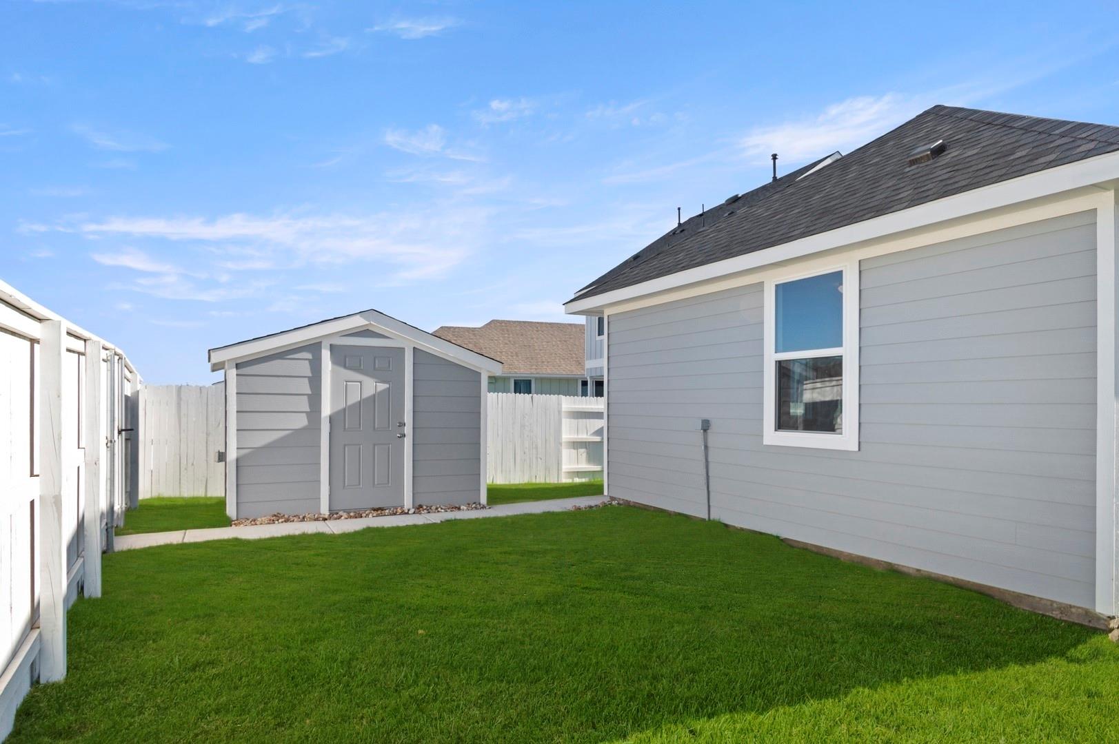 149 Daylily Dr, Elgin, TX 78621