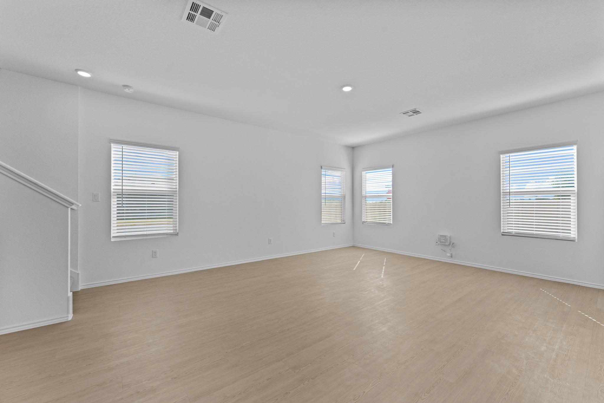 937 Soapstone Pass, Maxwell, TX 78656