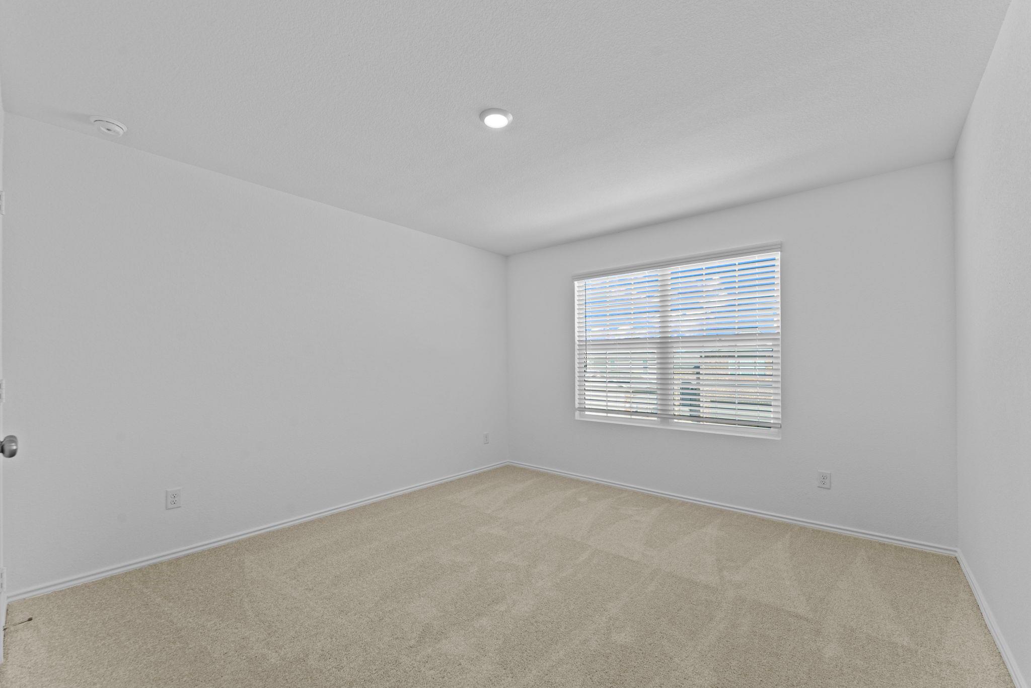 937 Soapstone Pass, Maxwell, TX 78656