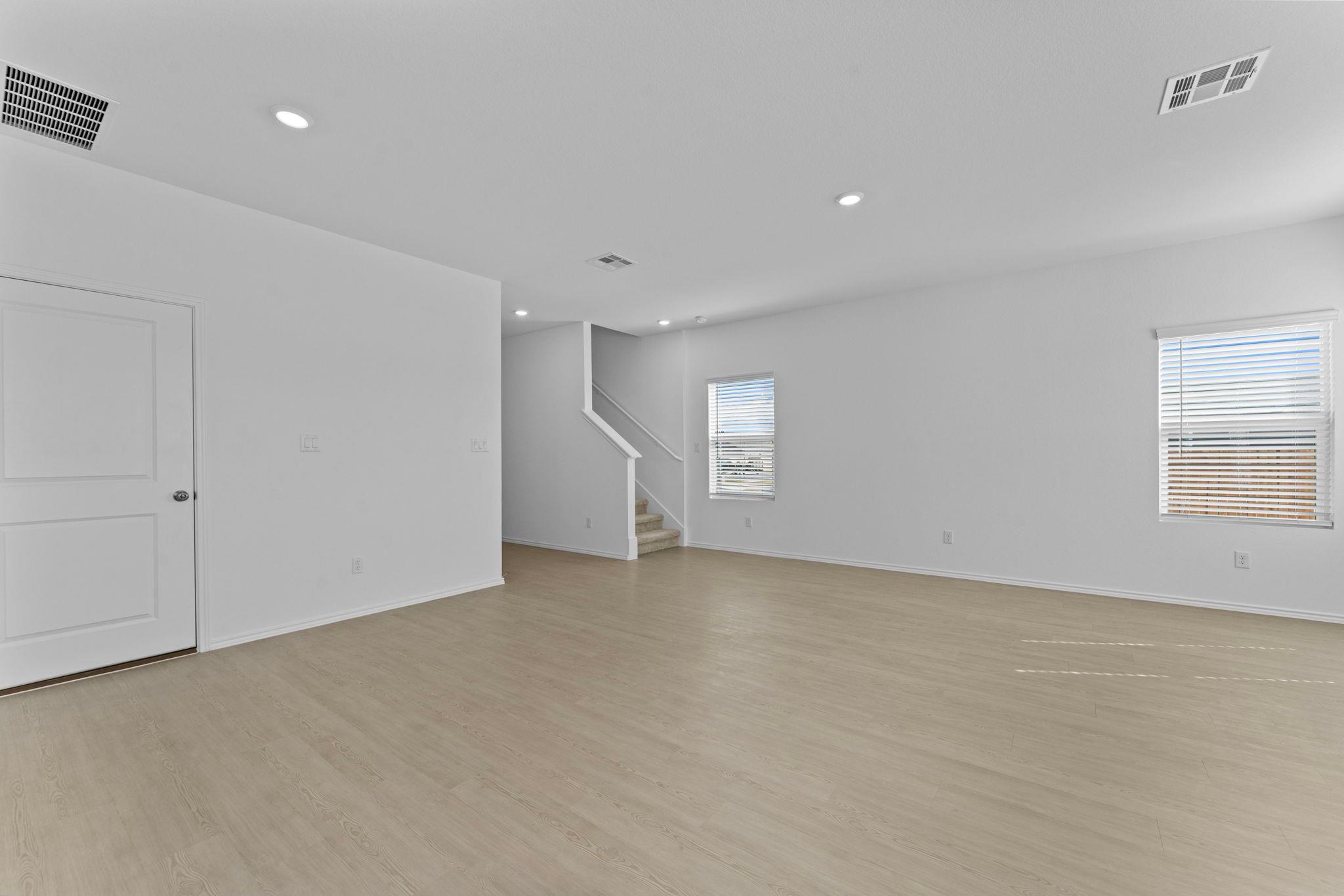 937 Soapstone Pass, Maxwell, TX 78656