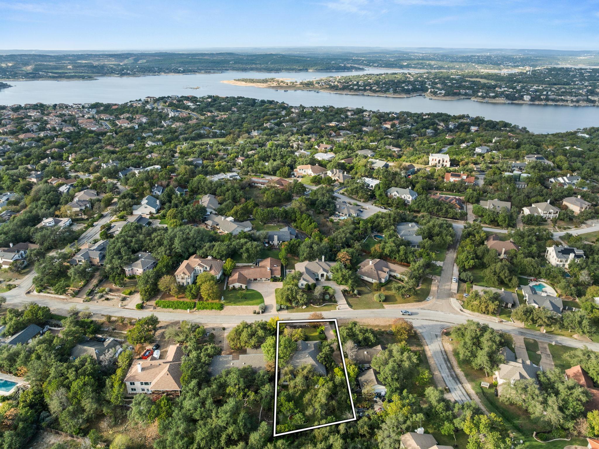 603 Flamingo Blvd, Lakeway, TX 78734