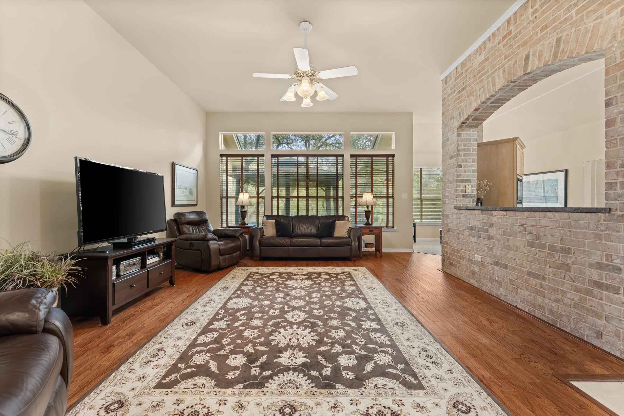 603 Flamingo Blvd, Lakeway, TX 78734