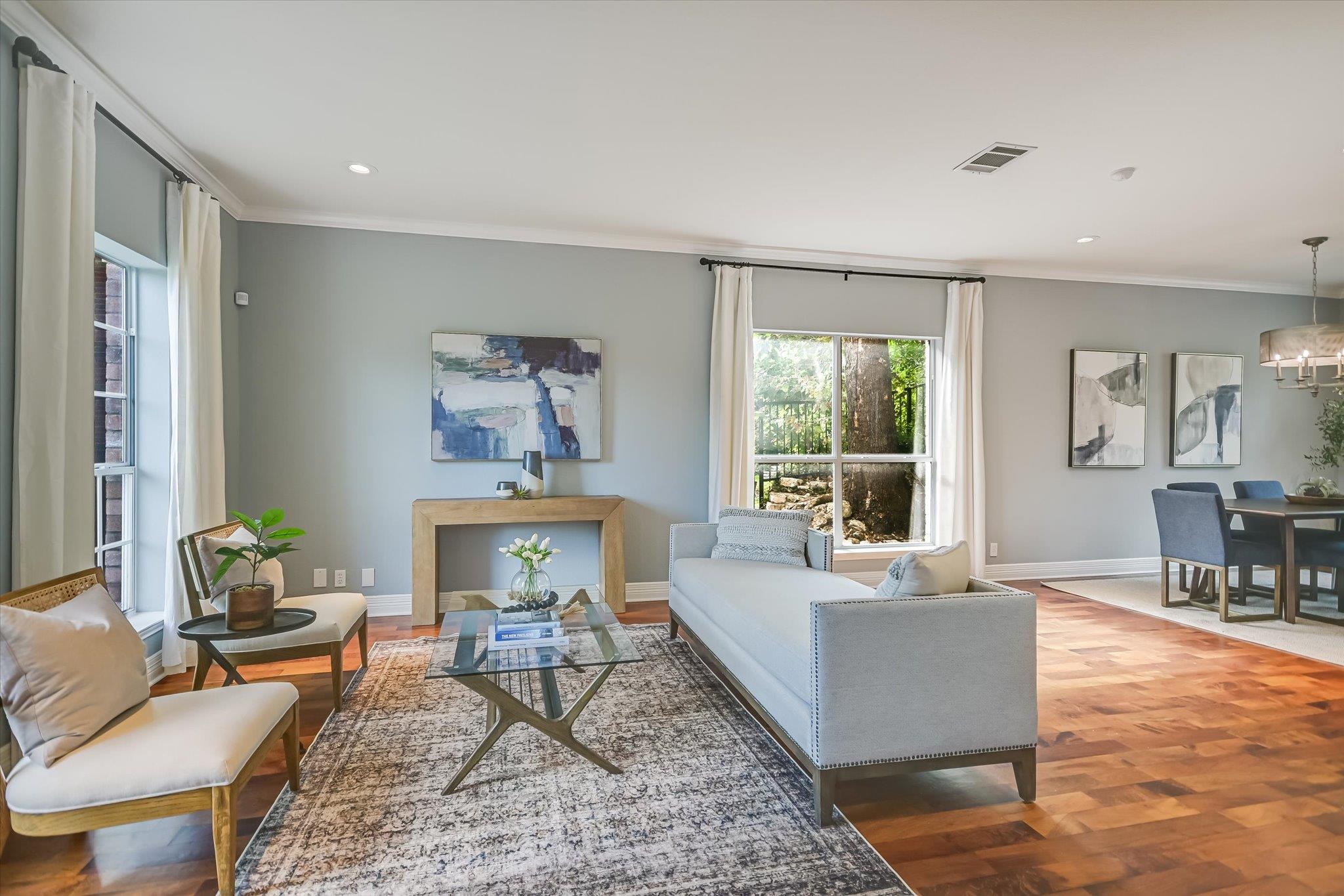 8902 Spicebrush Dr, Austin, TX 78759