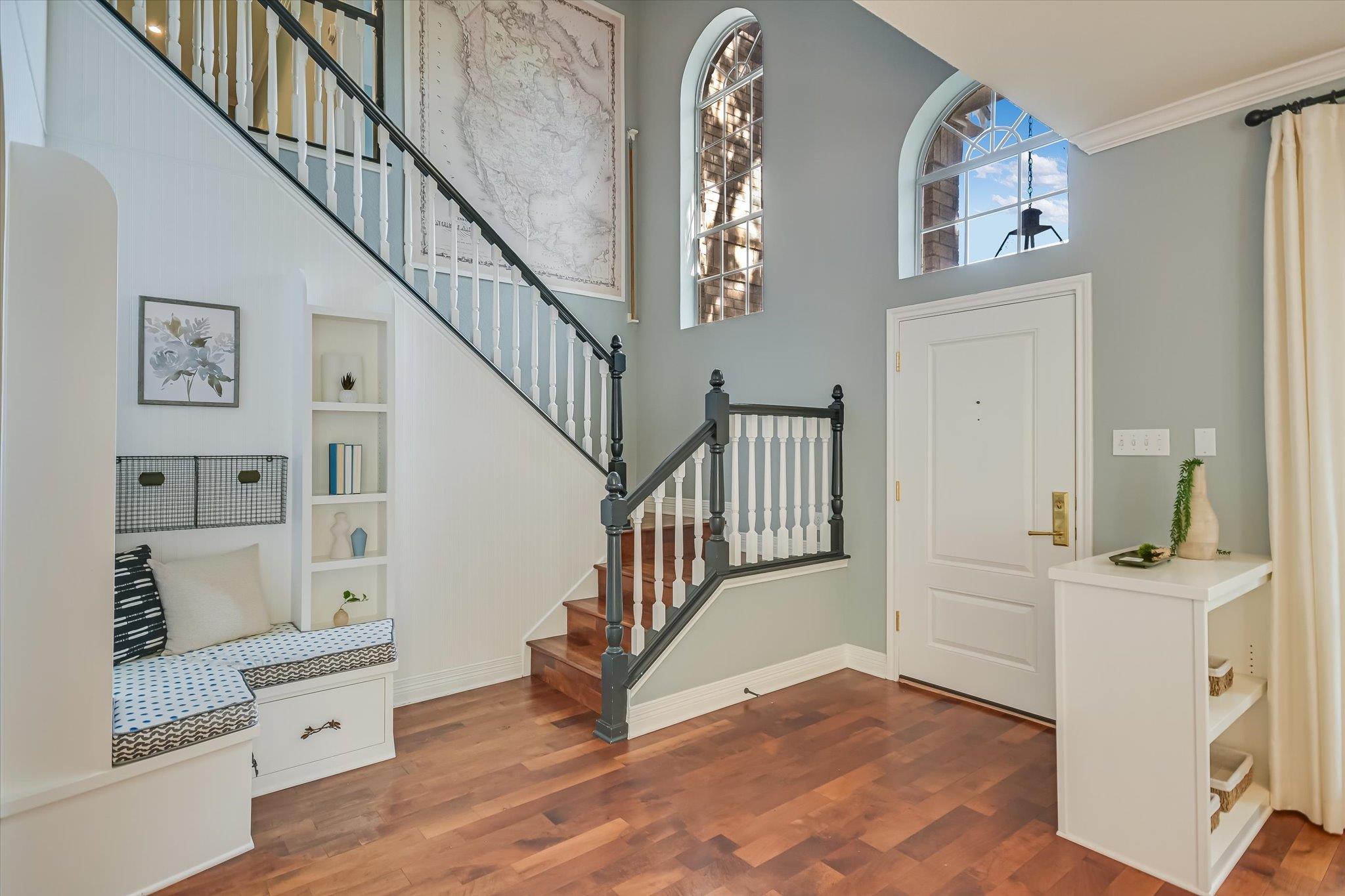 8902 Spicebrush Dr, Austin, TX 78759