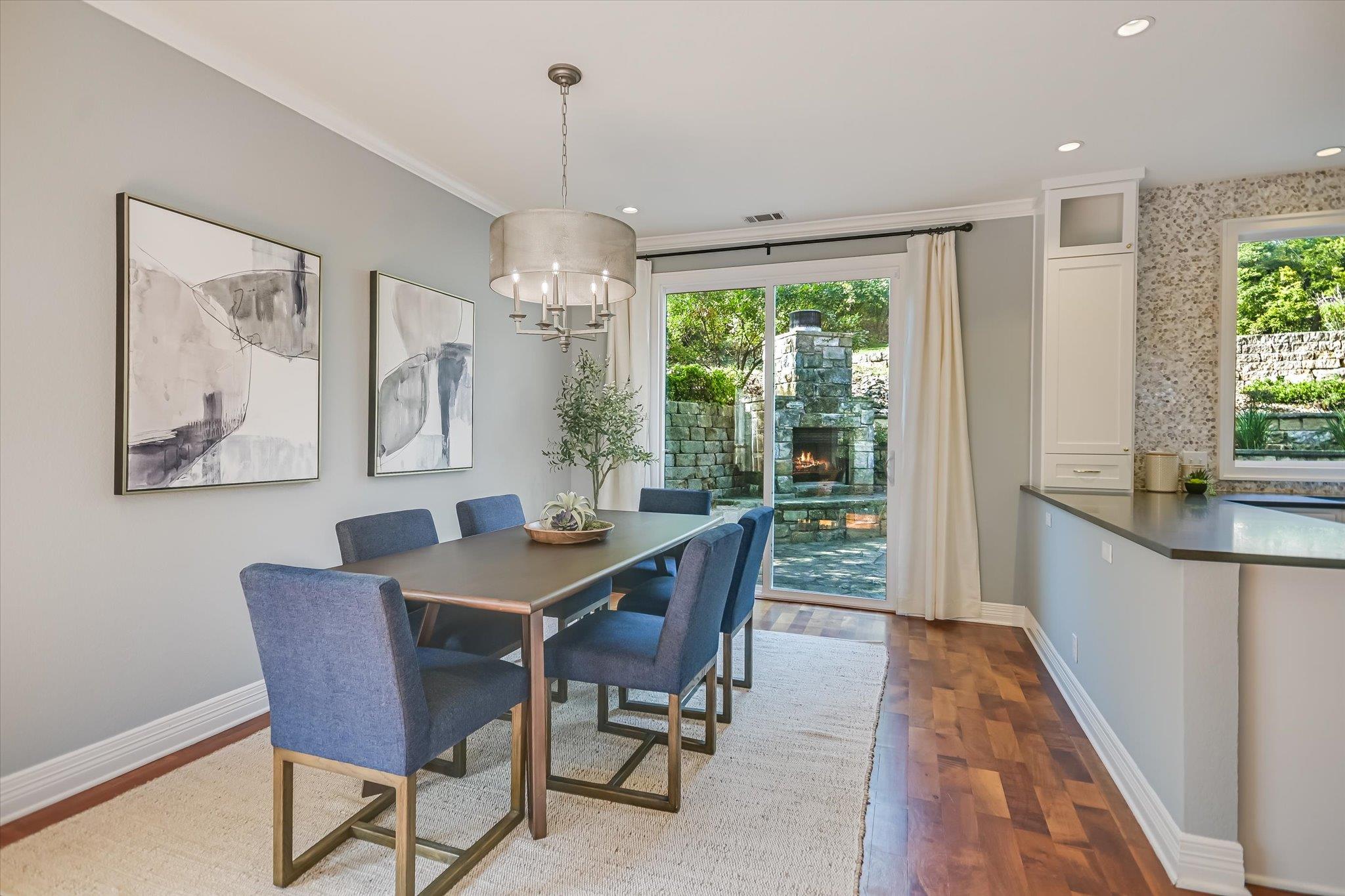 8902 Spicebrush Dr, Austin, TX 78759