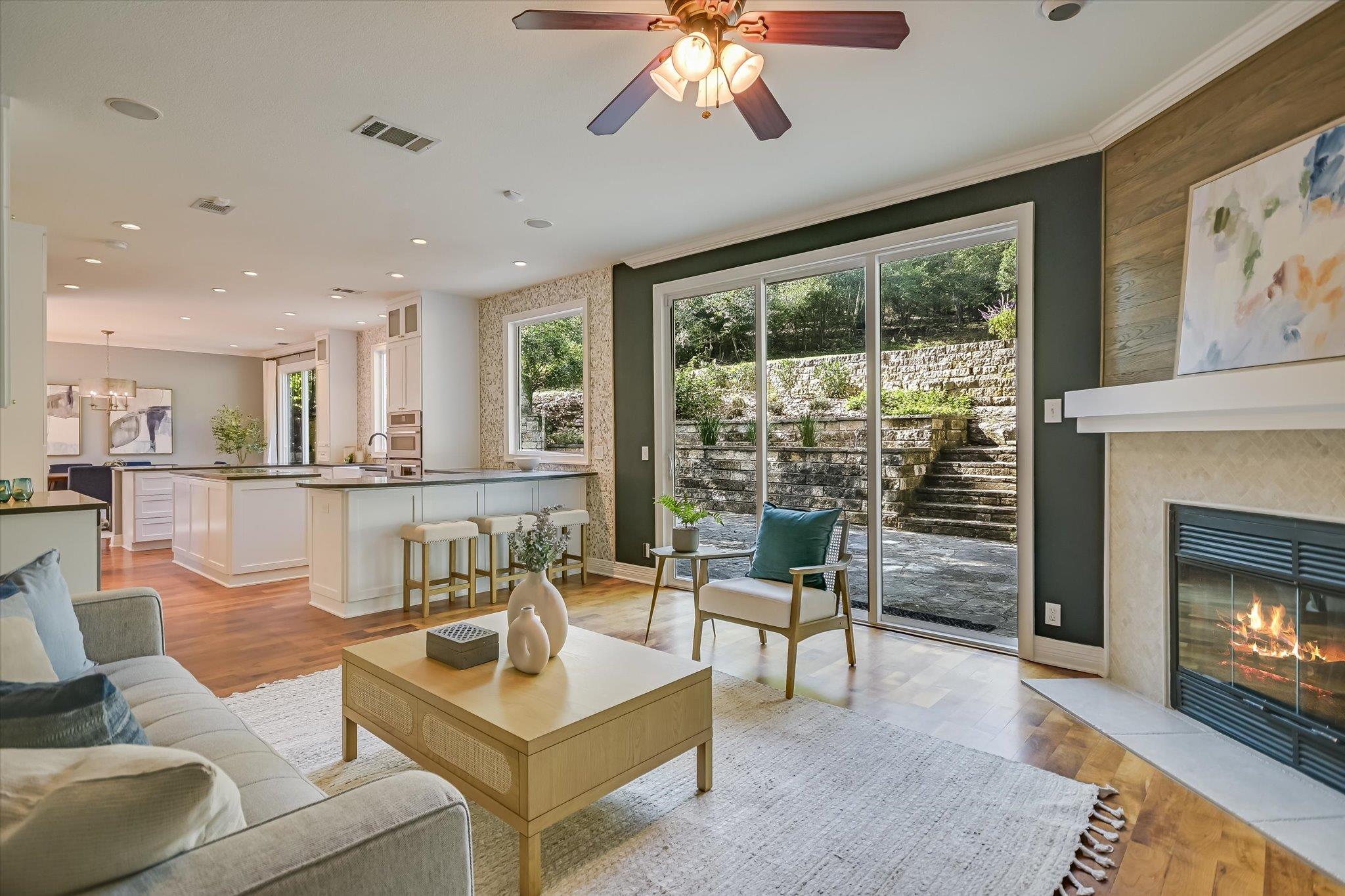 8902 Spicebrush Dr, Austin, TX 78759