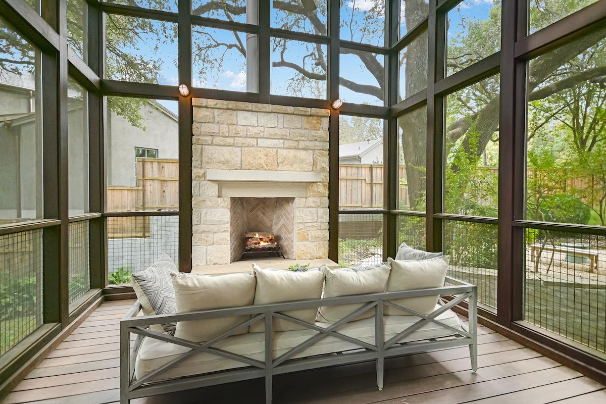 2806 Robbs Run, Austin, TX 78703