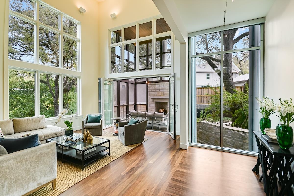 2806 Robbs Run, Austin, TX 78703