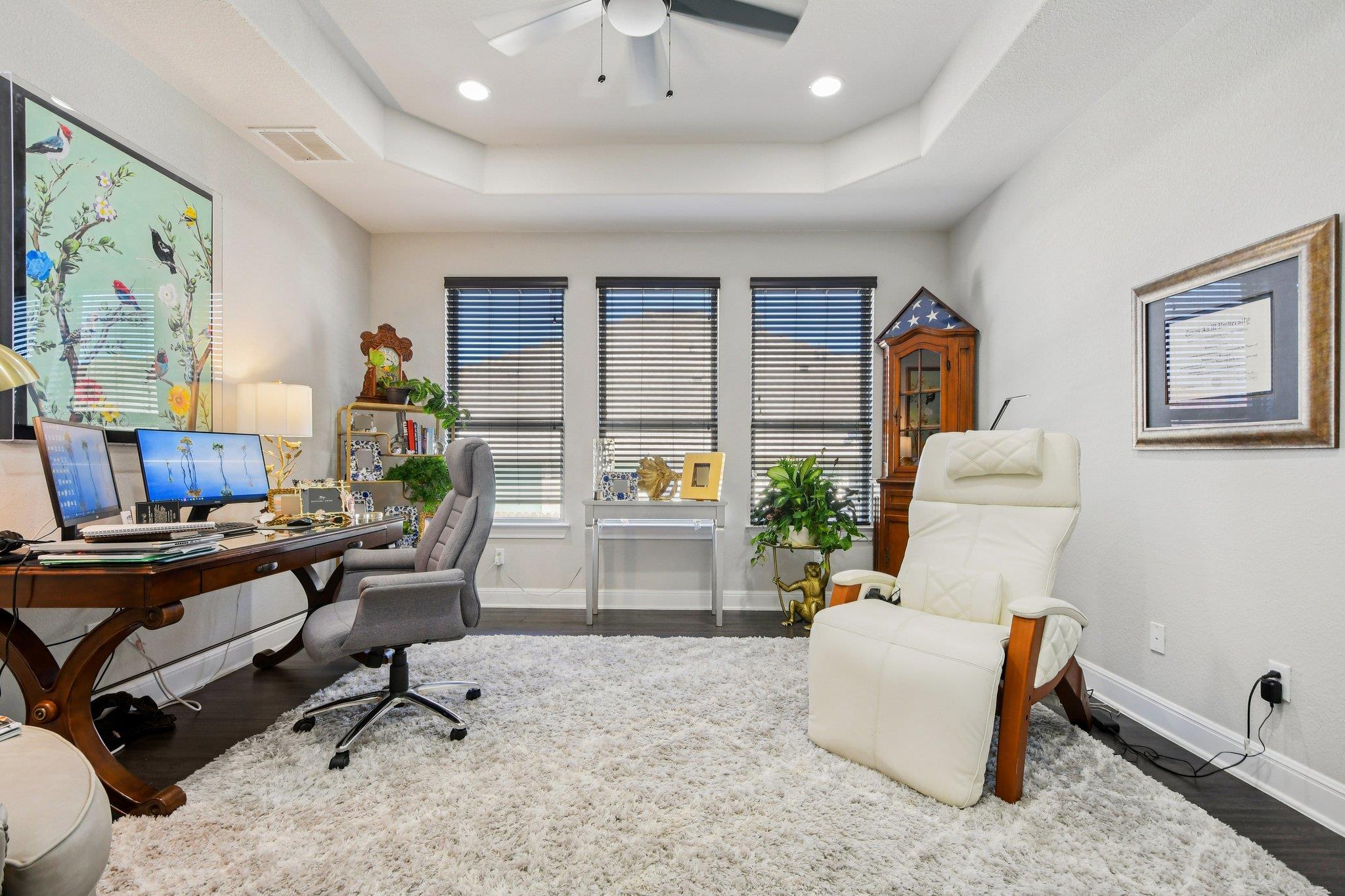 124 S Sage Holw, Dripping Springs, TX 78620