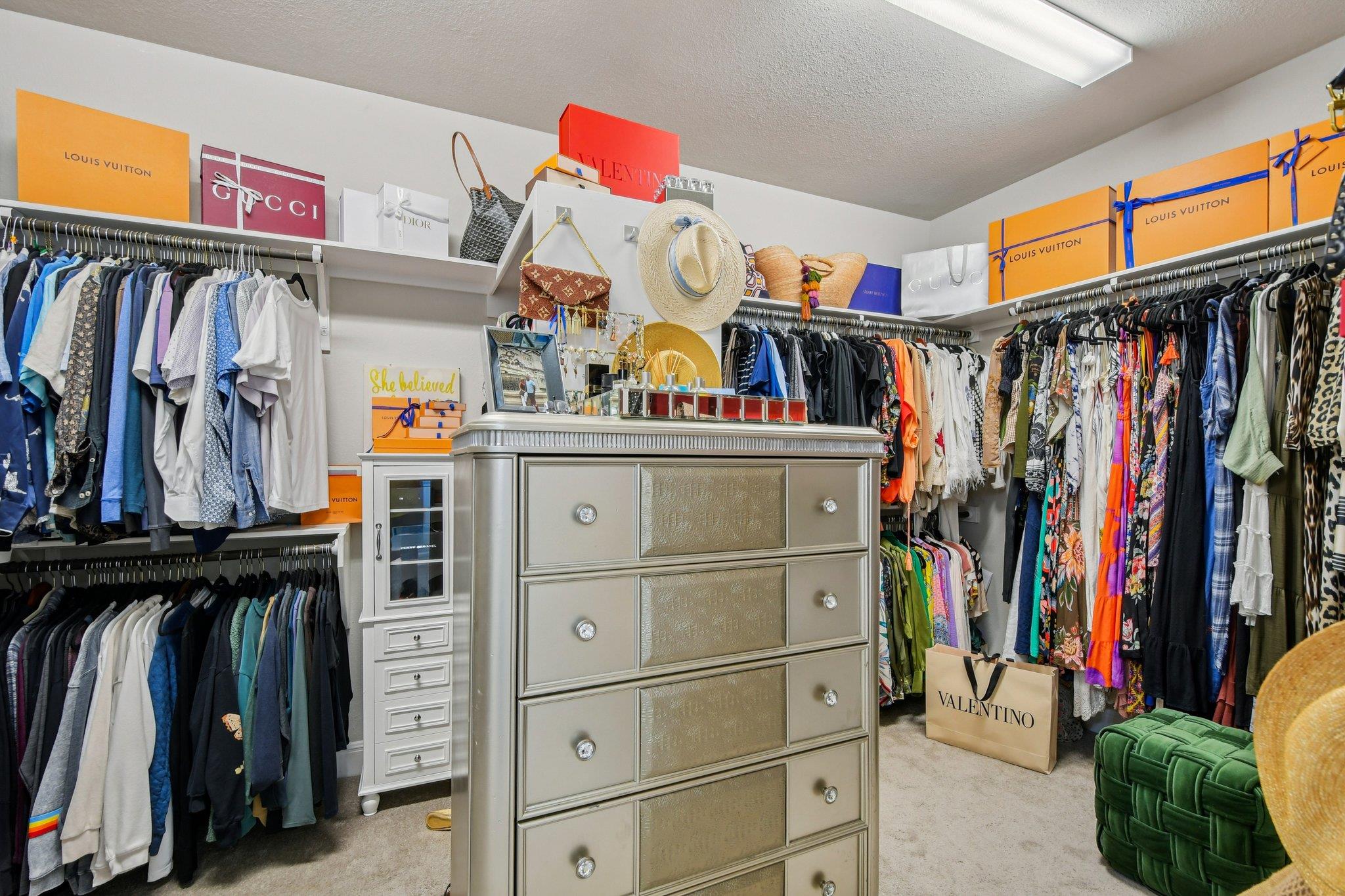 124 S Sage Holw, Dripping Springs, TX 78620