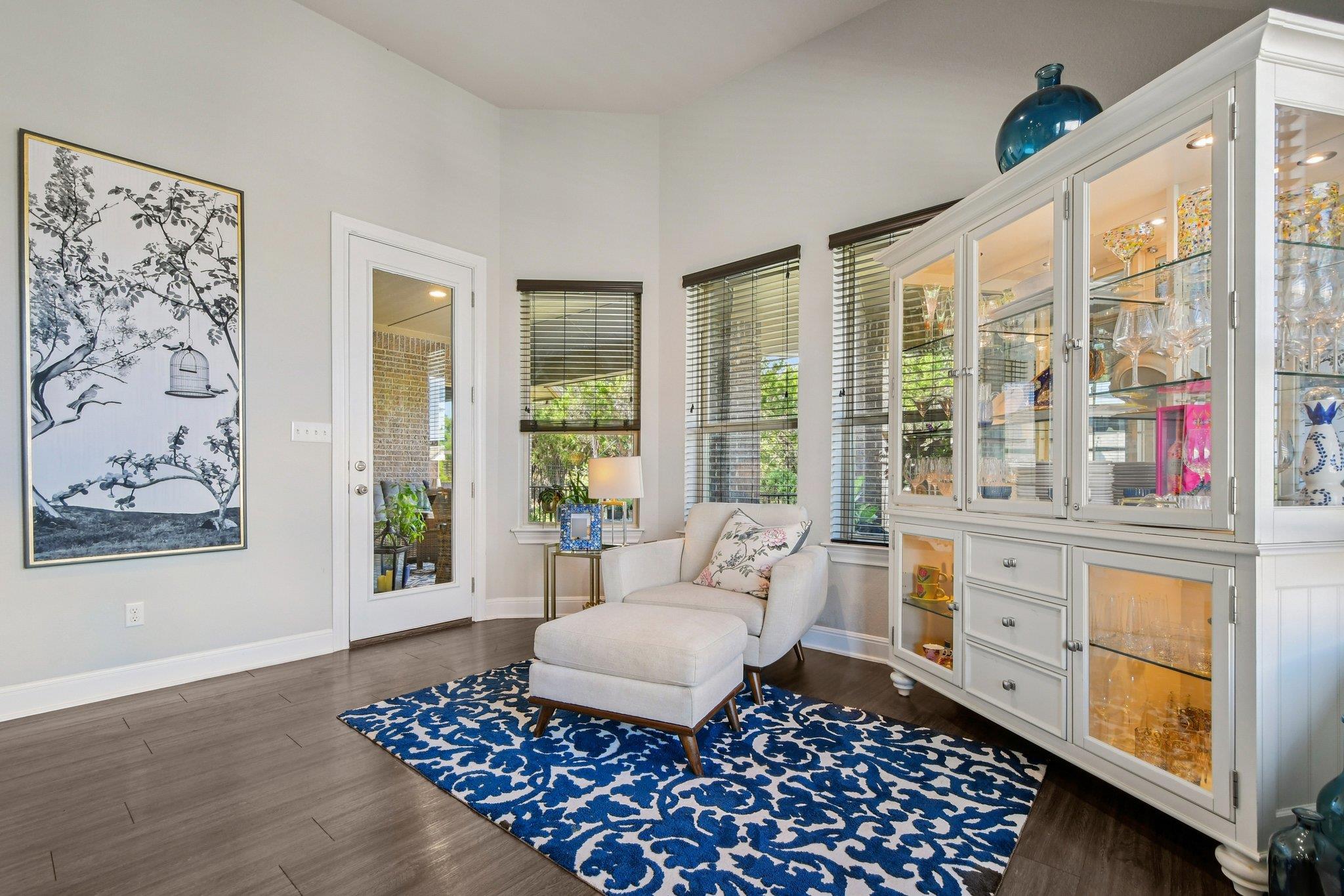 124 S Sage Holw, Dripping Springs, TX 78620