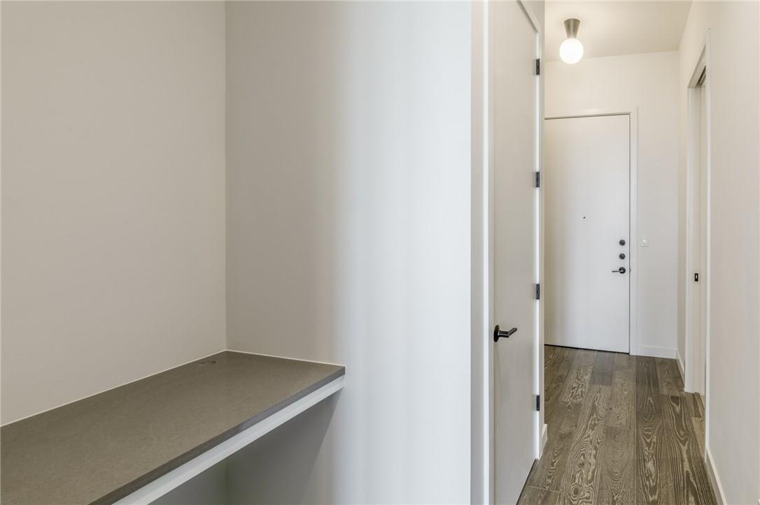 800 Embassy Dr # 407, Austin, TX 78702