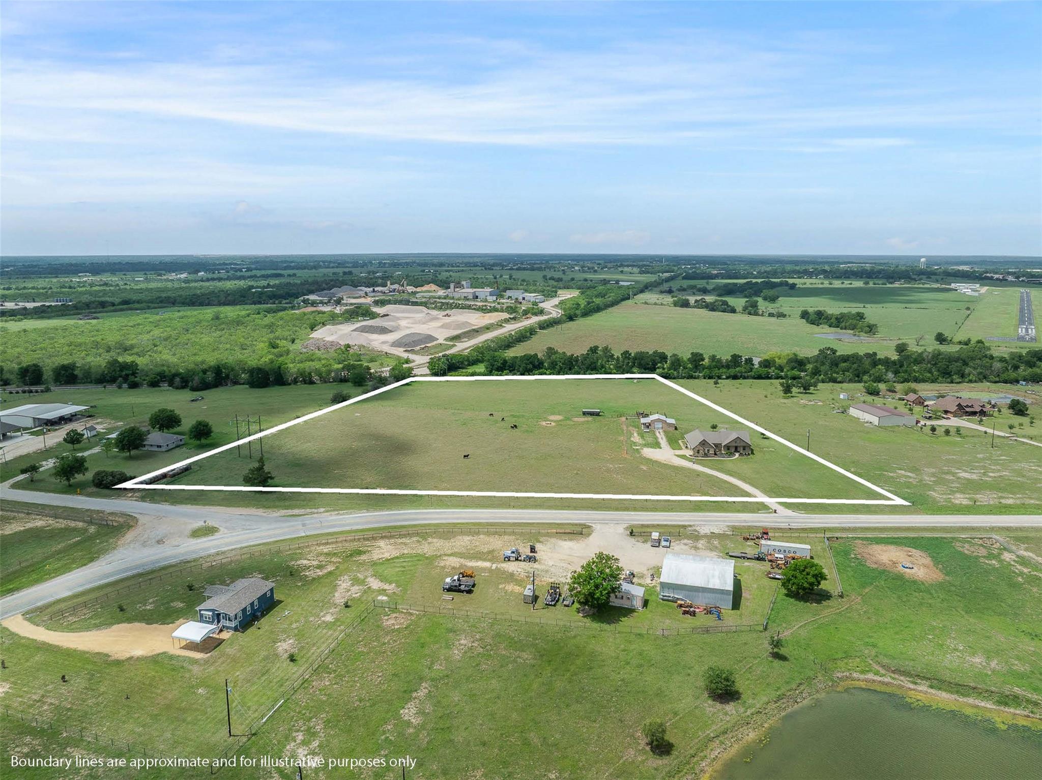 2232 FM 975, Caldwell, TX 77836