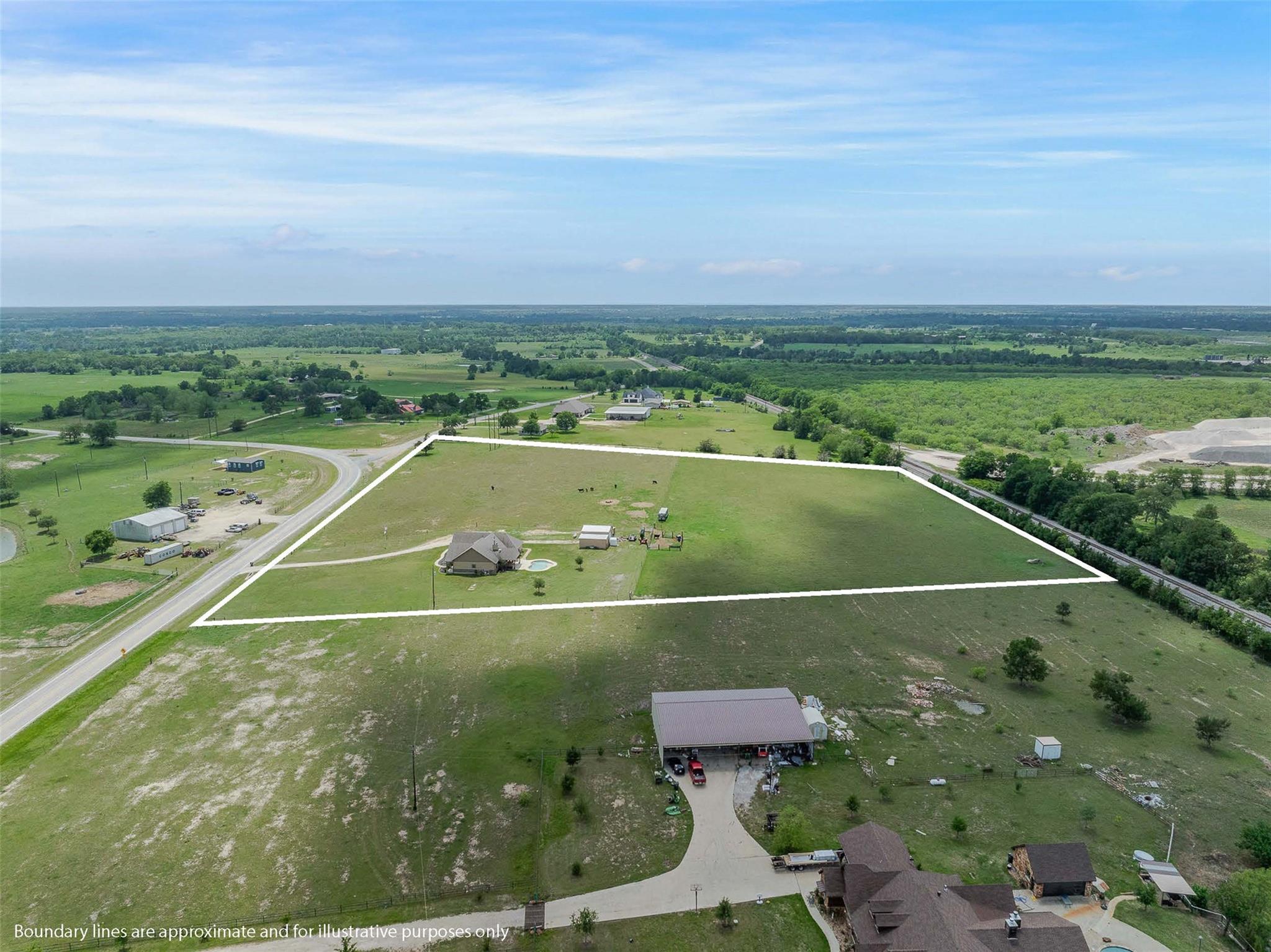 2232 FM 975, Caldwell, TX 77836