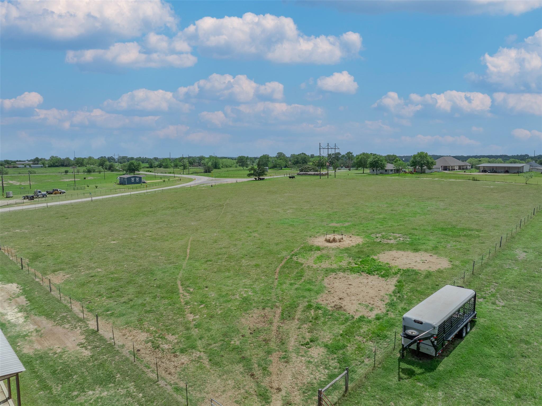 2232 FM 975, Caldwell, TX 77836