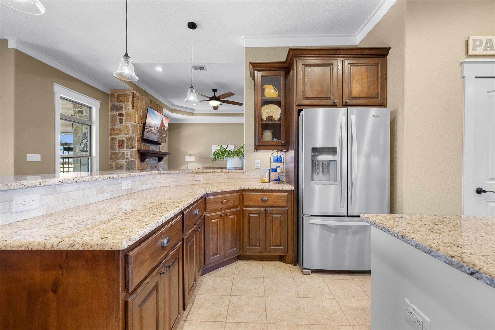 2232 FM 975, Caldwell, TX 77836