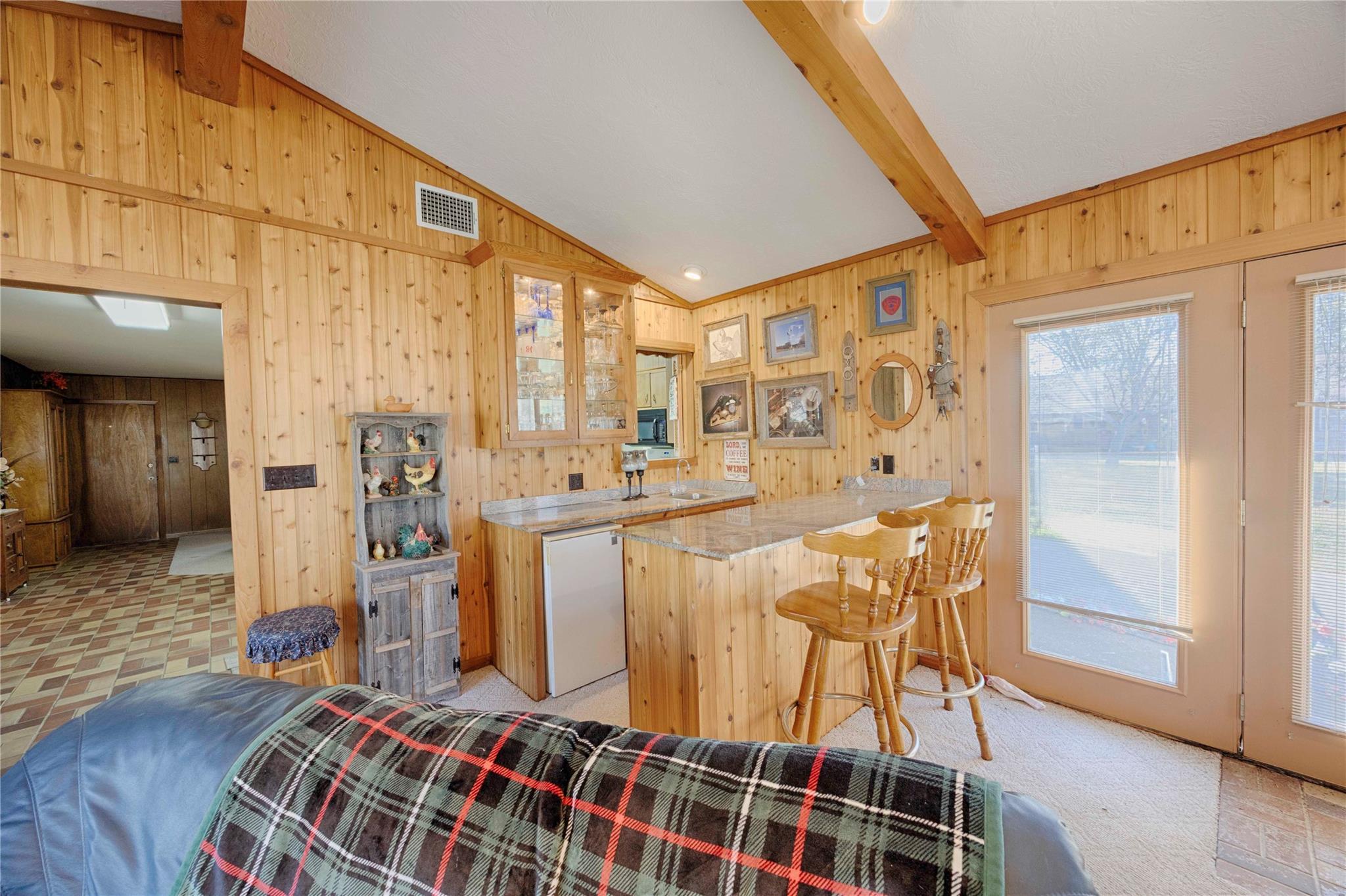 507 South St, Schulenburg, TX 78956