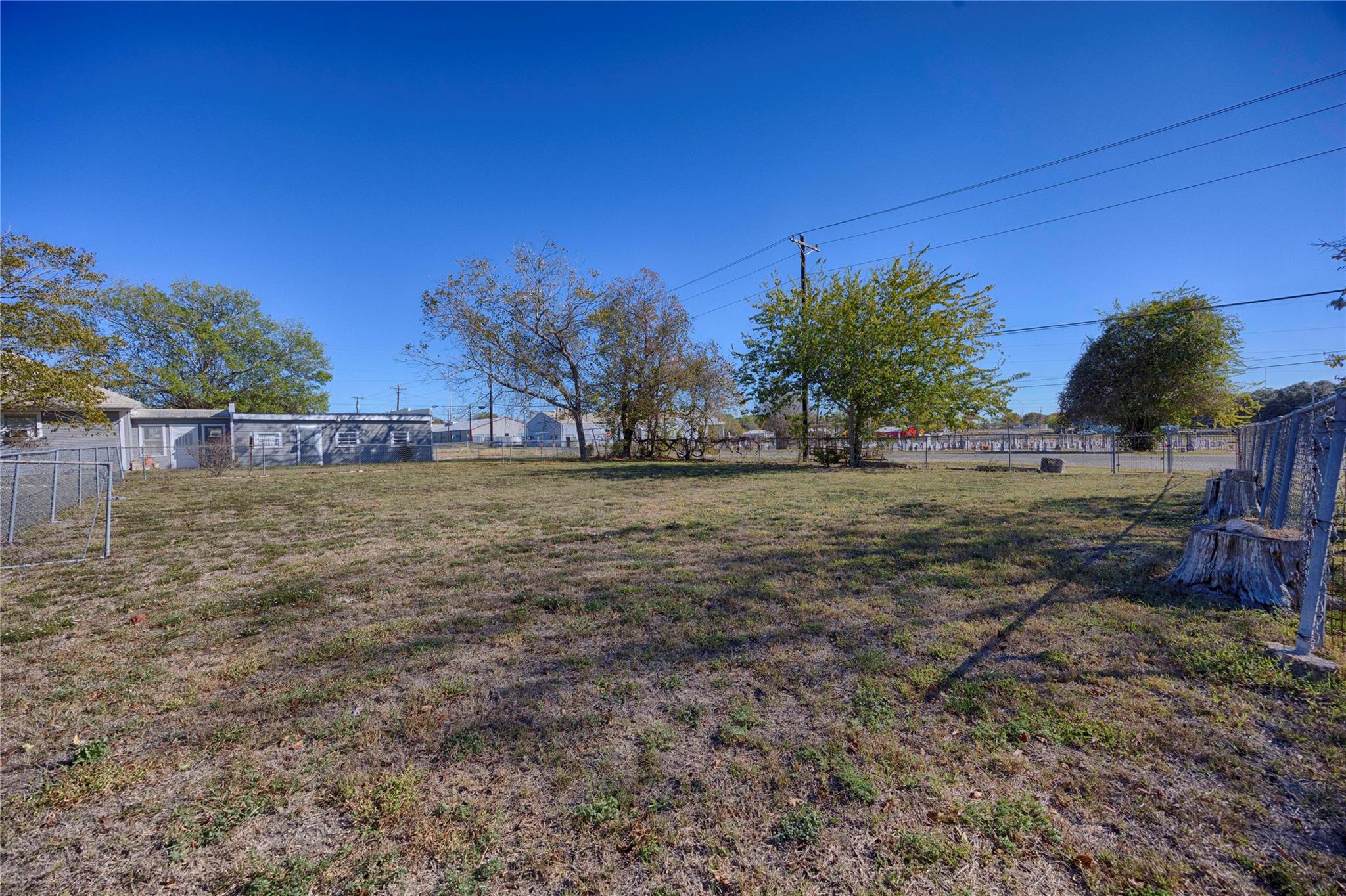 507 South St, Schulenburg, TX 78956