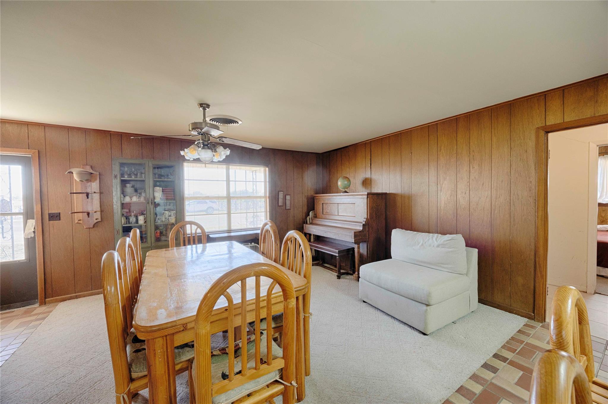 507 South St, Schulenburg, TX 78956