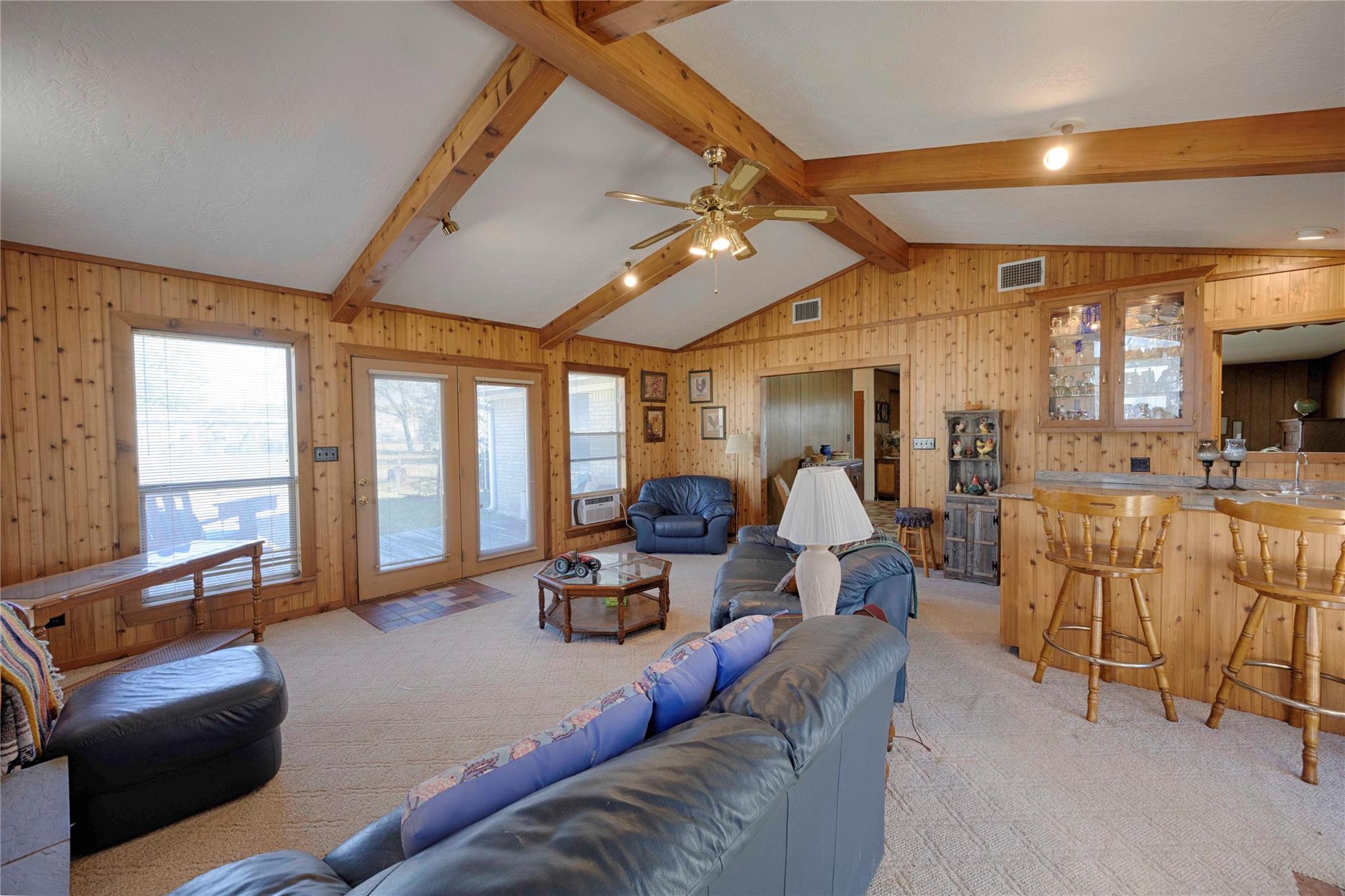 507 South St, Schulenburg, TX 78956