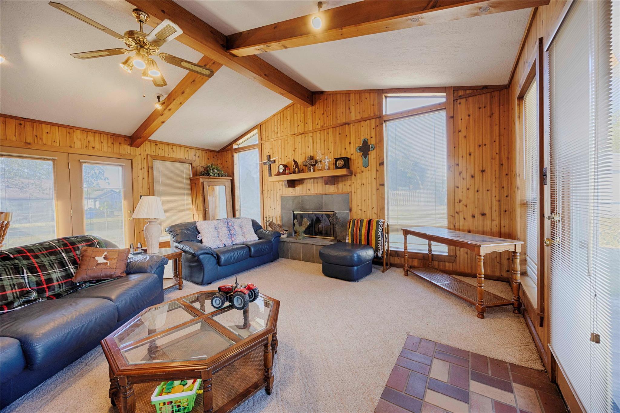 507 South St, Schulenburg, TX 78956