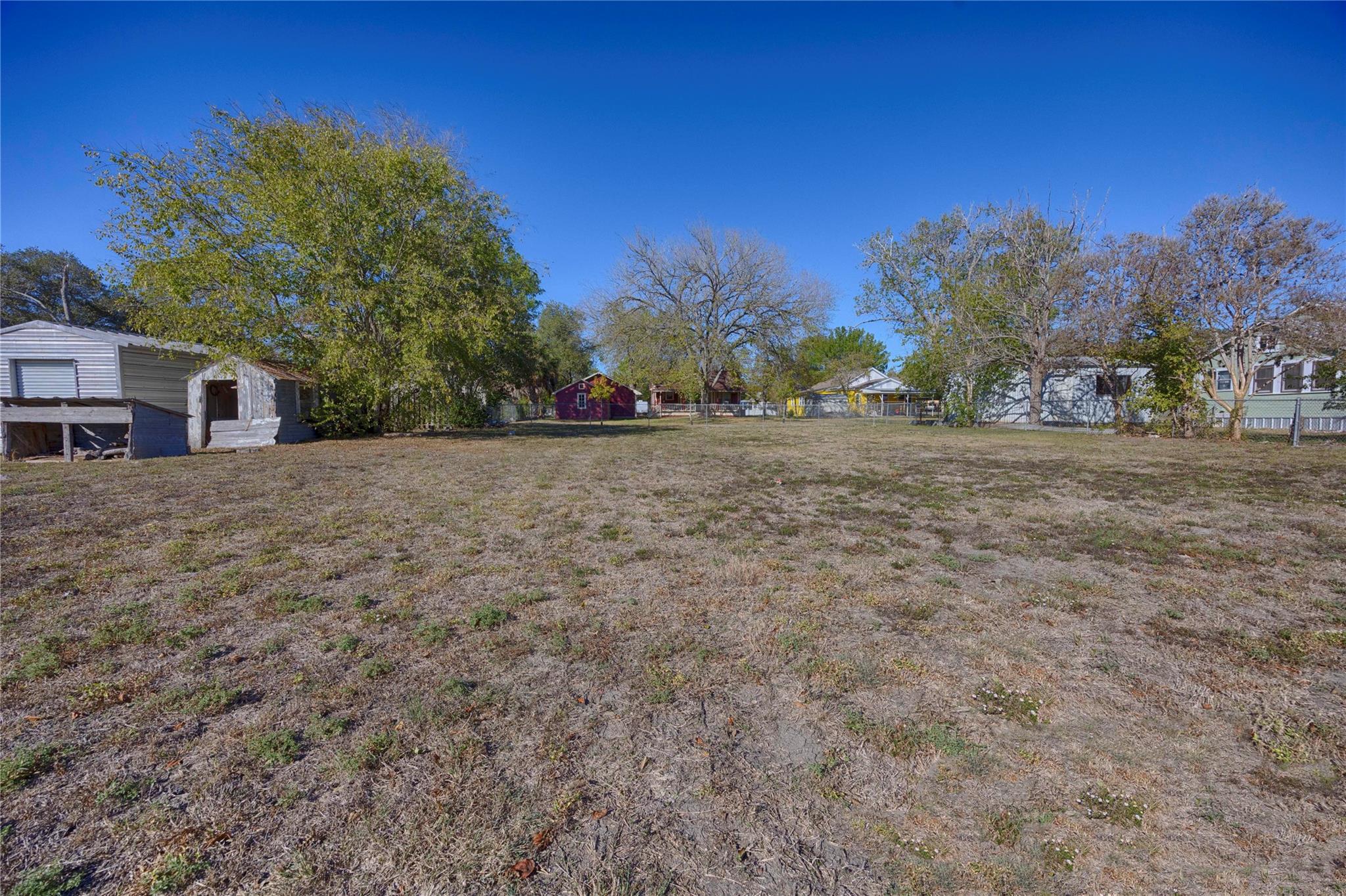 507 South St, Schulenburg, TX 78956