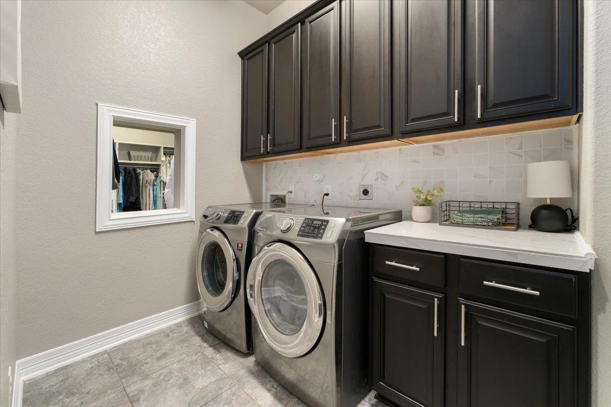 814 Jesse Trl, San Marcos, TX 78666