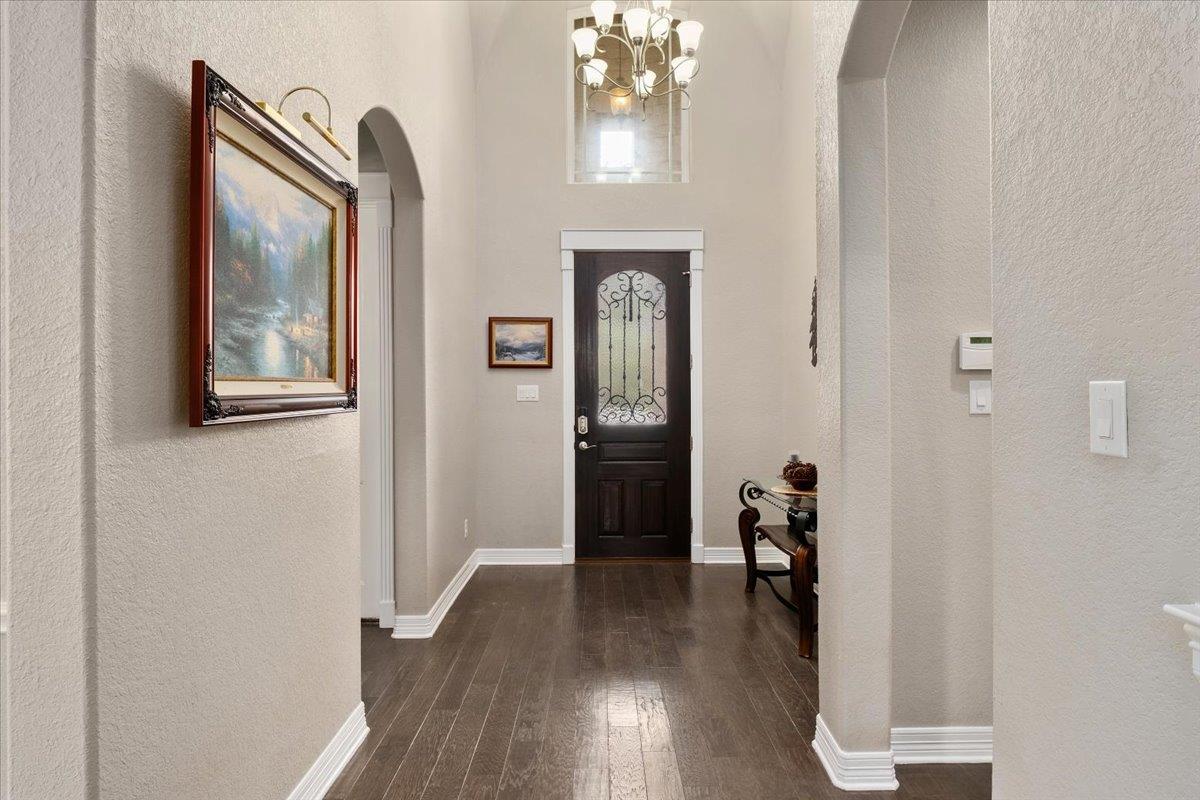 814 Jesse Trl, San Marcos, TX 78666