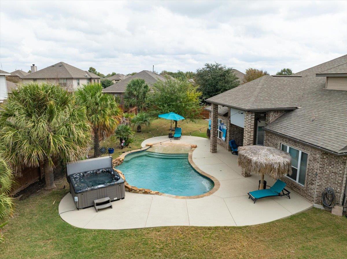 814 Jesse Trl, San Marcos, TX 78666