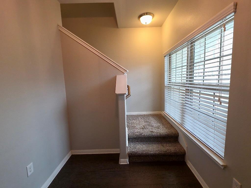 1608 Catalan Rd # 302, Austin, TX 78748